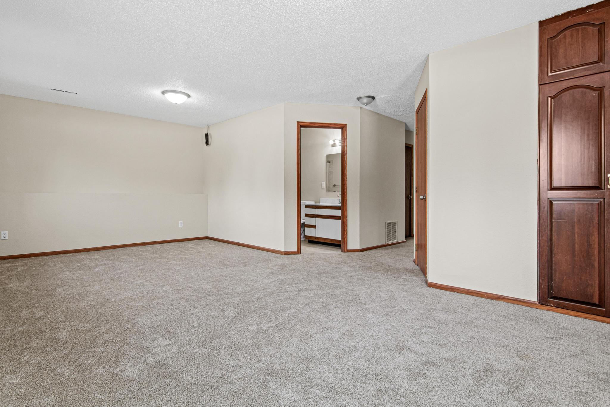 12951 57th Street Property Photo 17