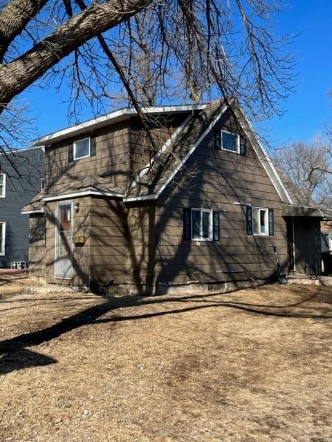 300 16th Street Property Photo 1