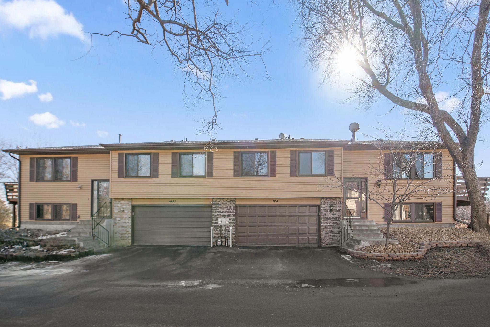 1051 121st Lane Property Photo 7