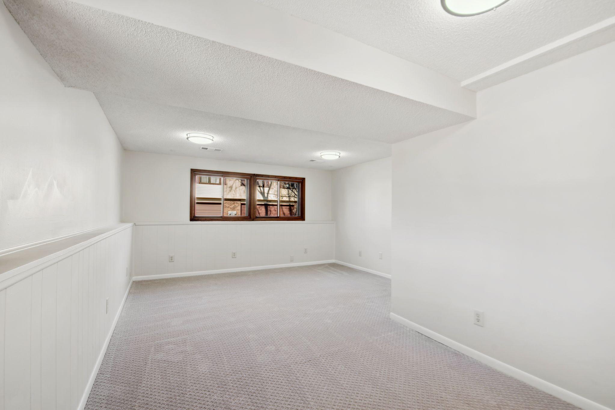 1051 121st Lane Property Photo 26