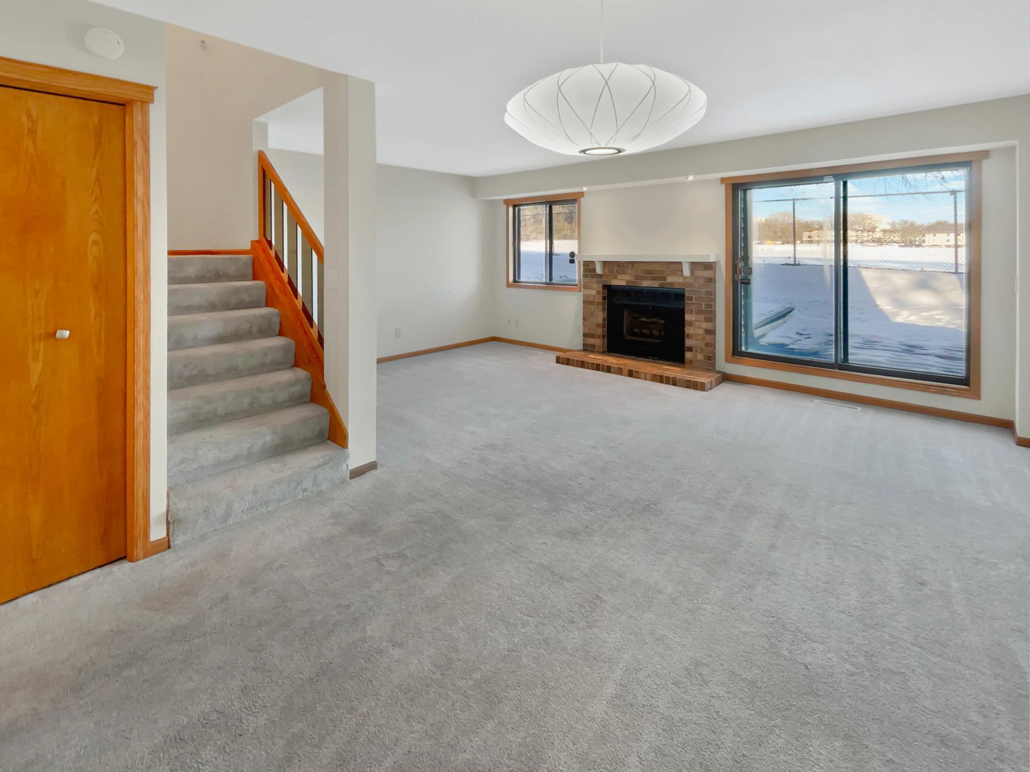 192 Bridlewood Drive Property Photo 10