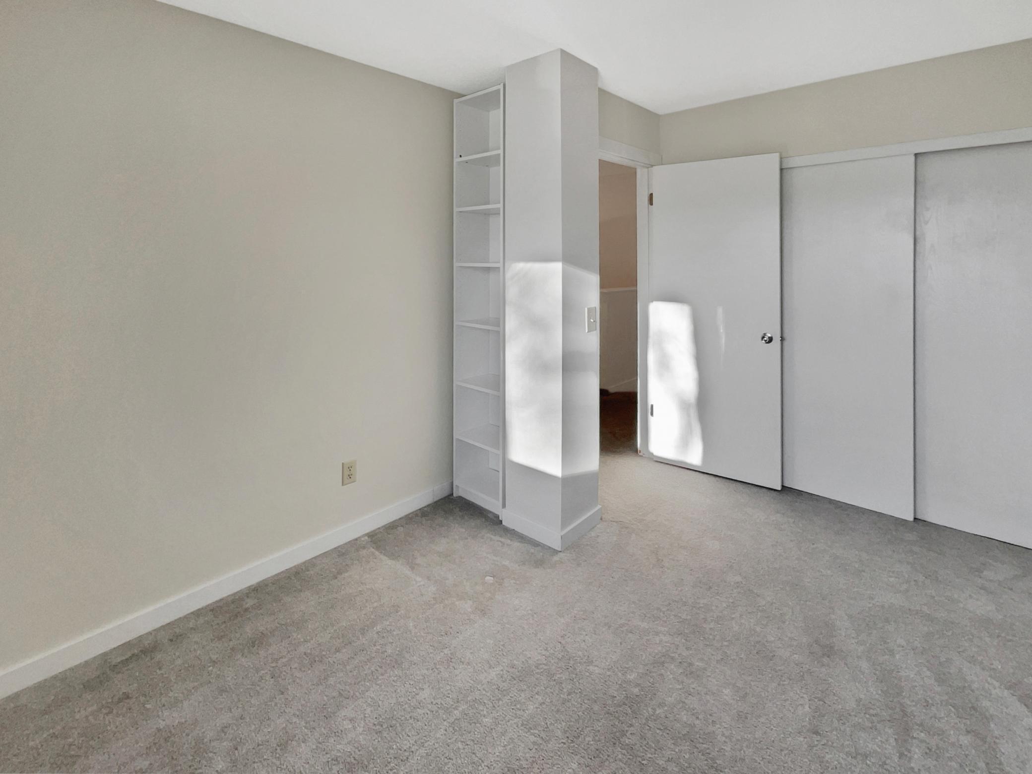 192 Bridlewood Drive Property Photo 12