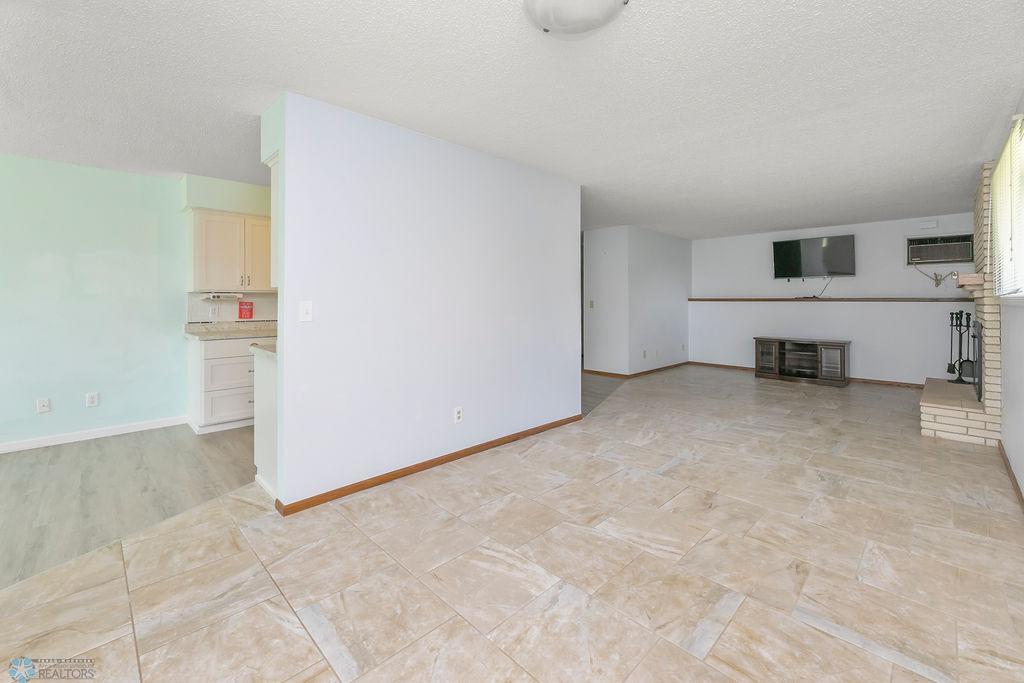 515 Caddy Avenue Property Photo 7