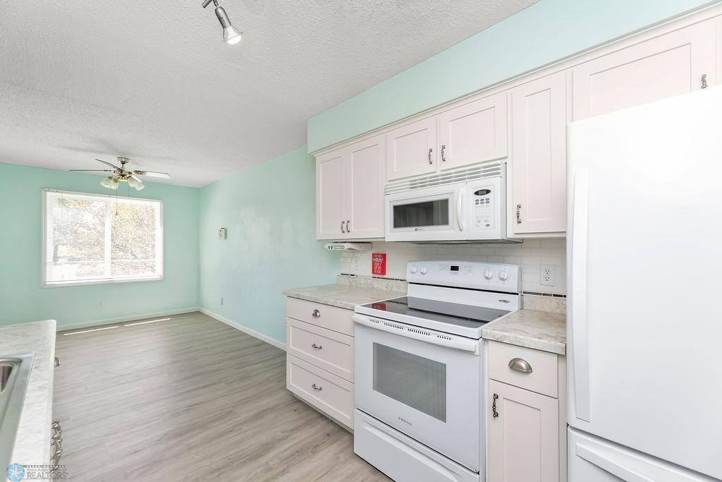 515 Caddy Avenue Property Photo 14