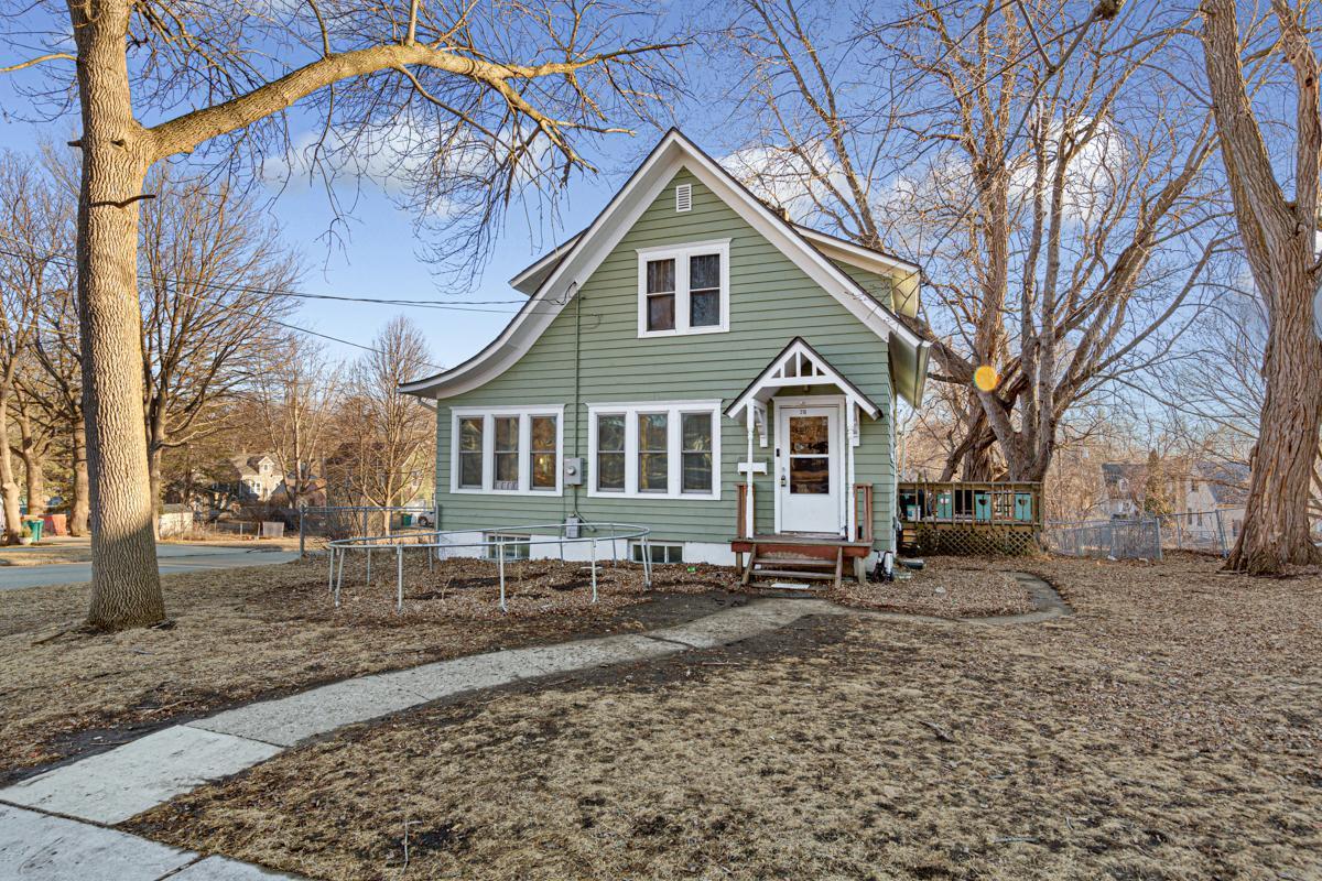 318 E 5th Street Property Photo 1
