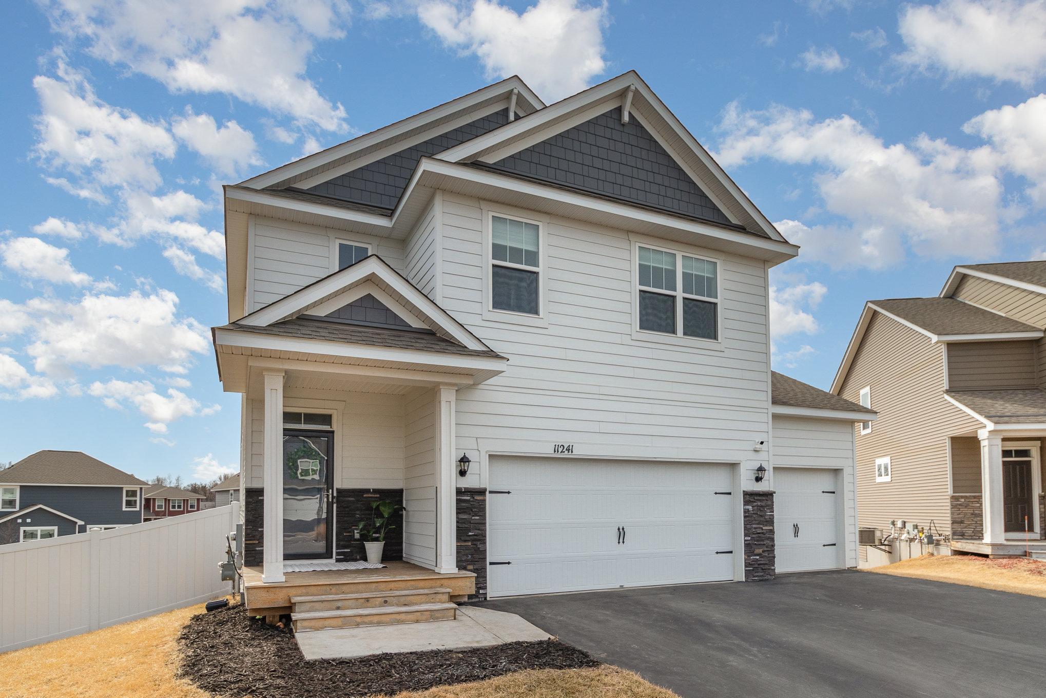 11241 132nd Circle Property Photo 1