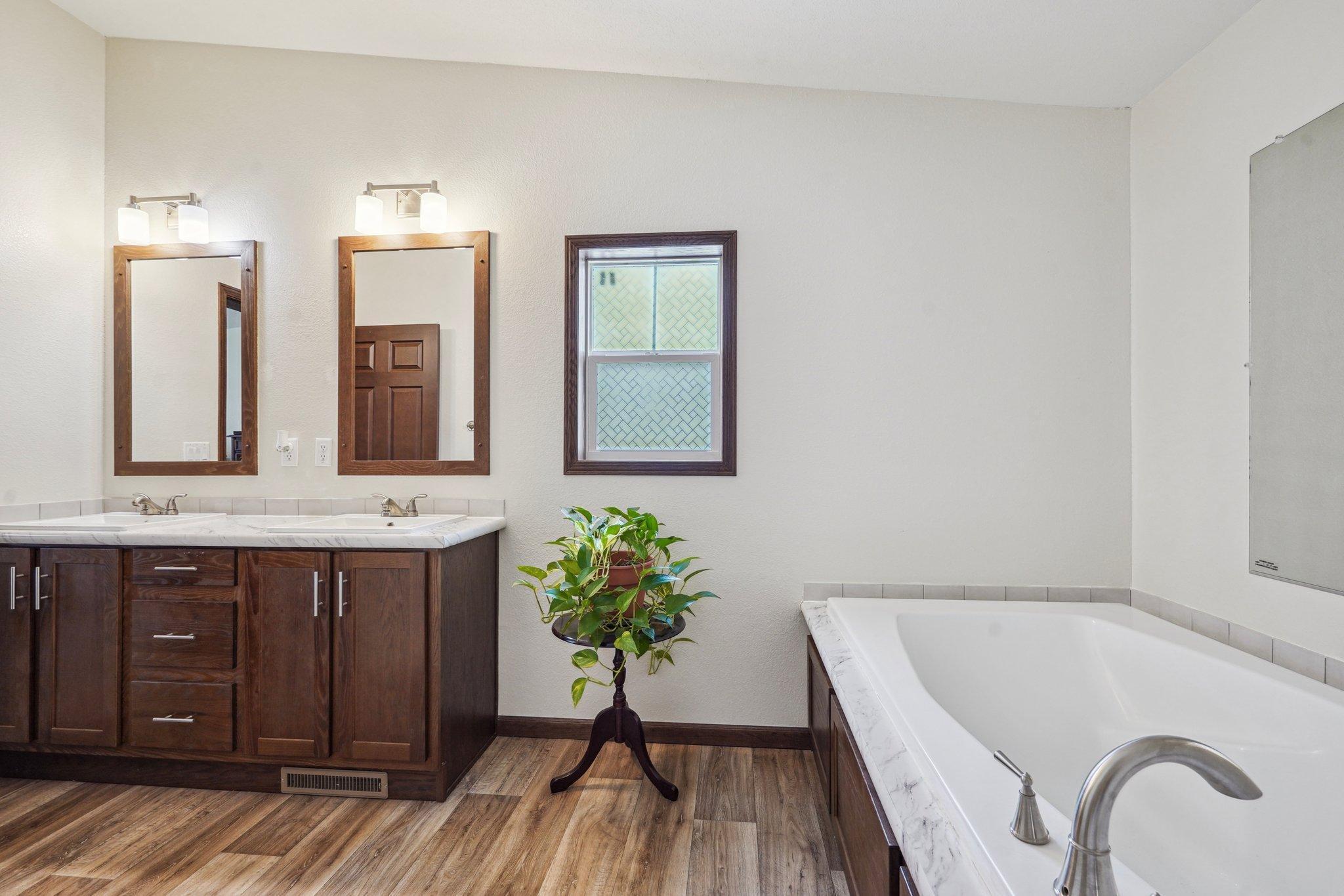 2071 244th Street Property Photo 31