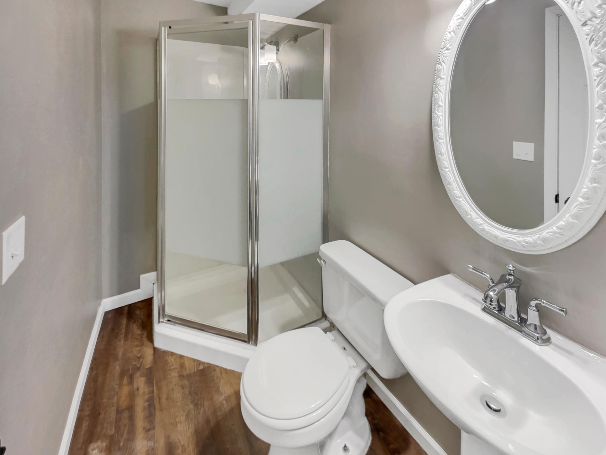 1132 Lincoln Court Property Photo 12