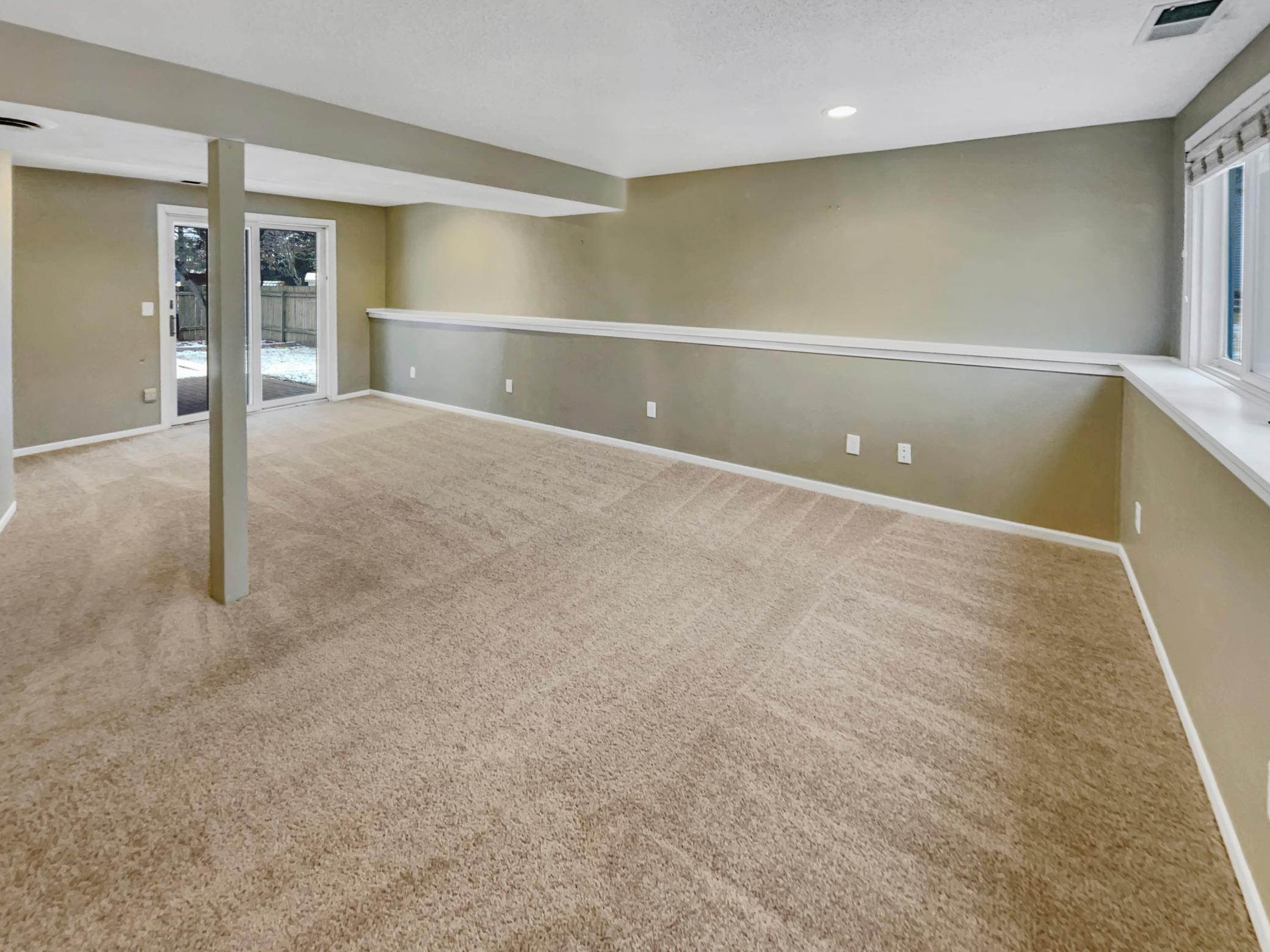 1132 Lincoln Court Property Photo 15