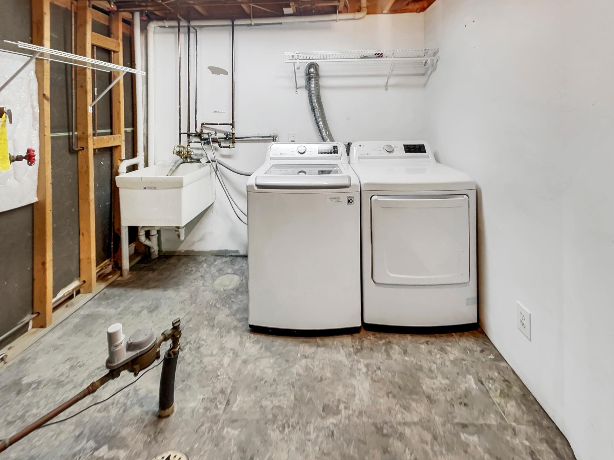 1132 Lincoln Court Property Photo 17