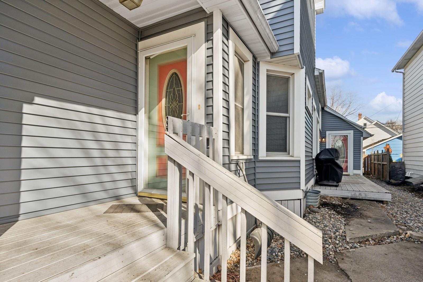 735 Madison Street Property Photo 2