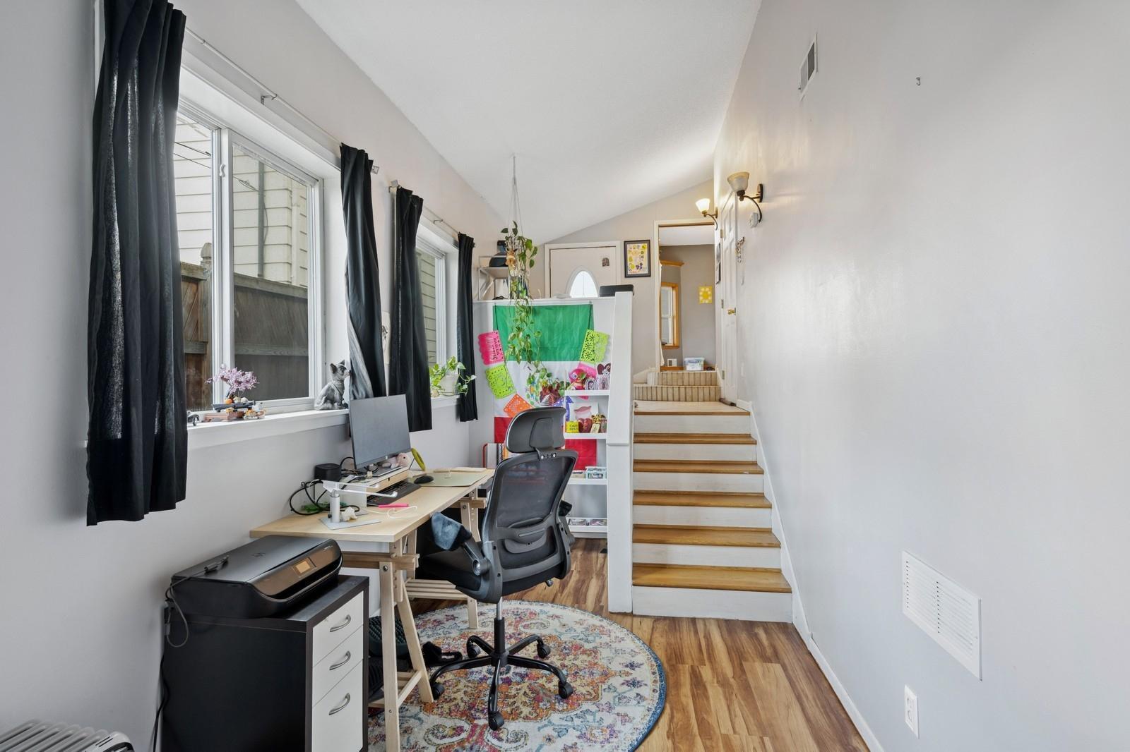 735 Madison Street Property Photo 12