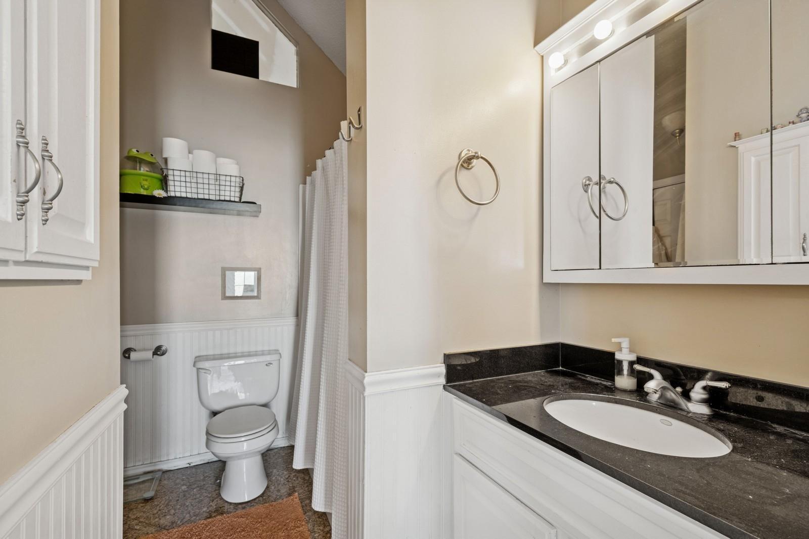 735 Madison Street Property Photo 15