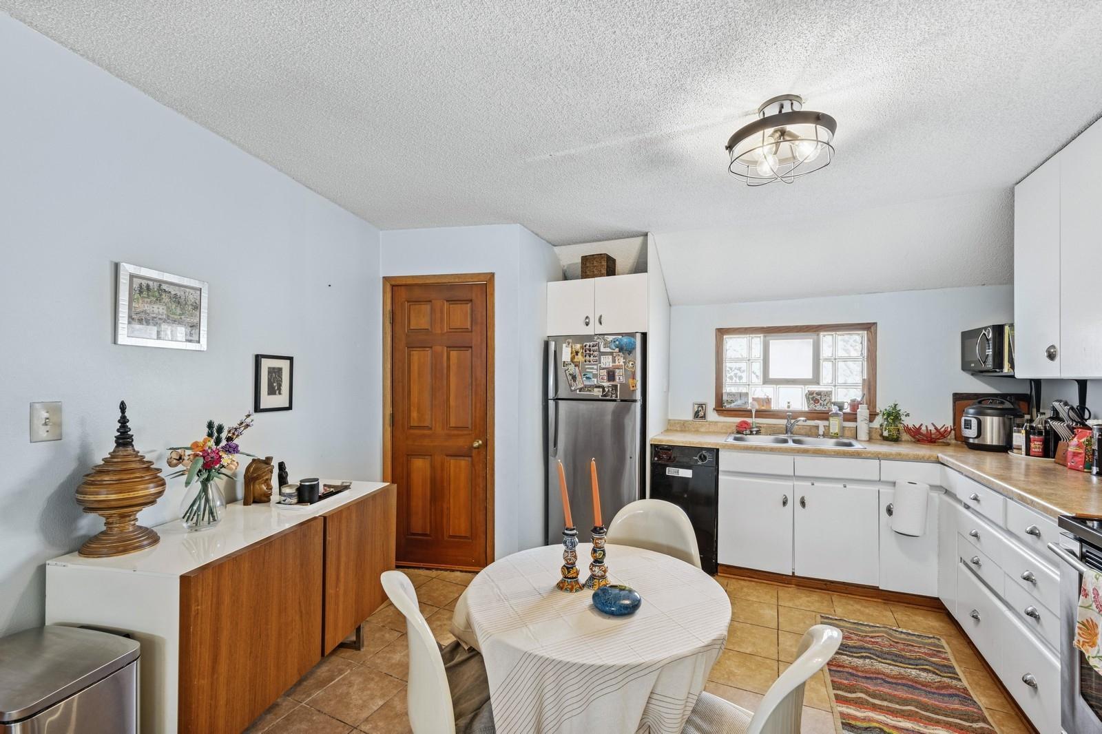 735 Madison Street Property Photo 29