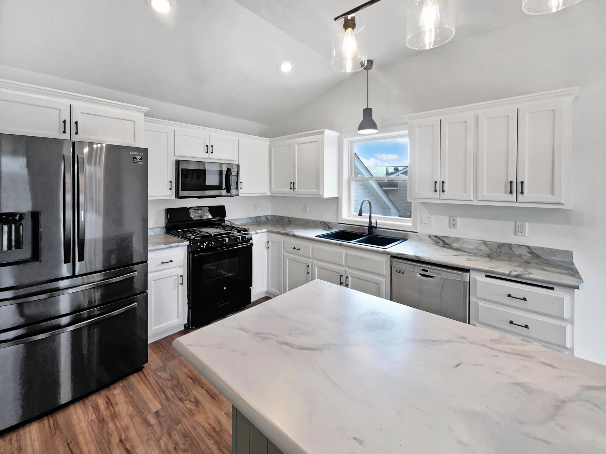 813 Deerfield Road Property Photo 4