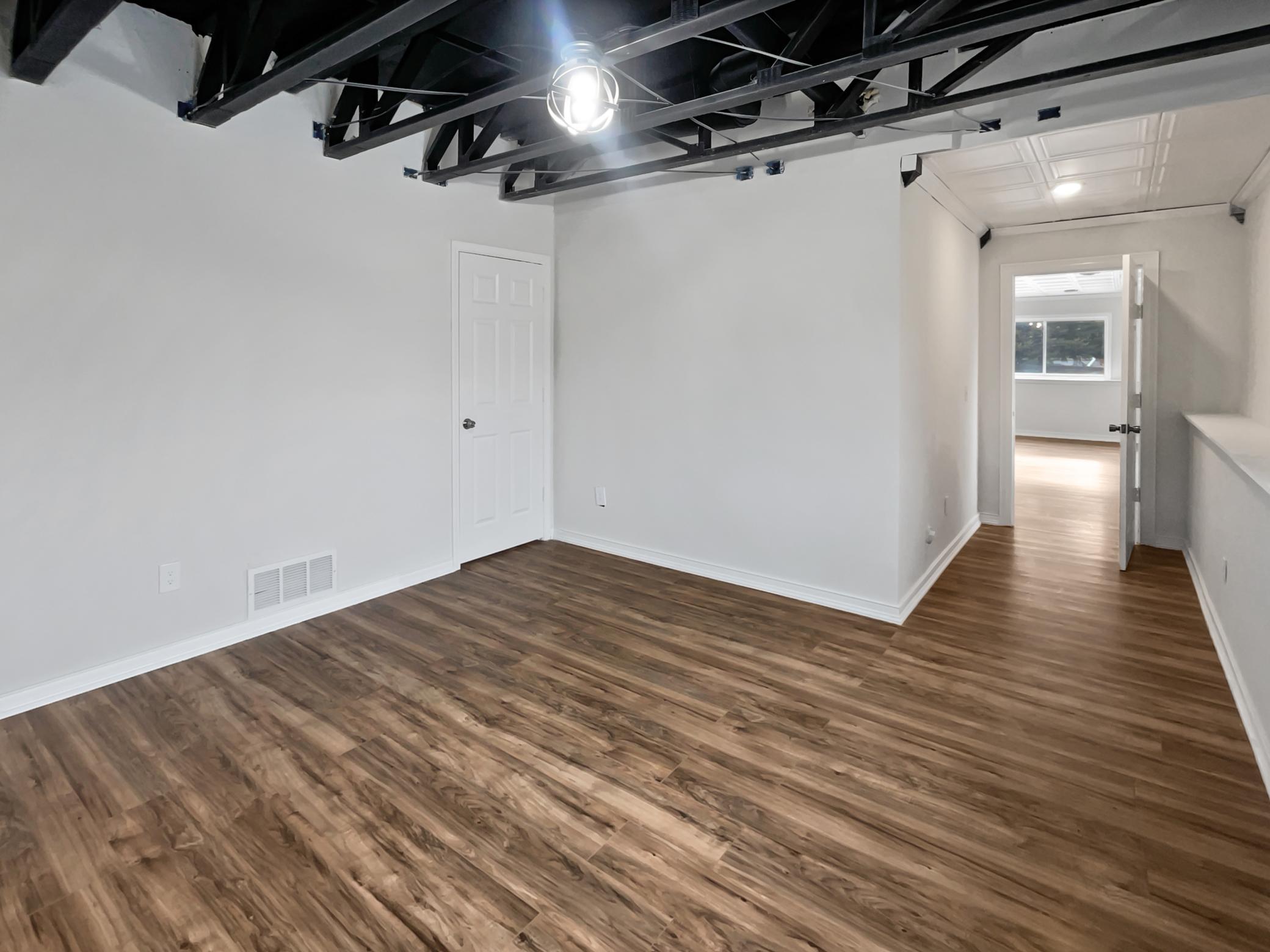 813 Deerfield Road Property Photo 14