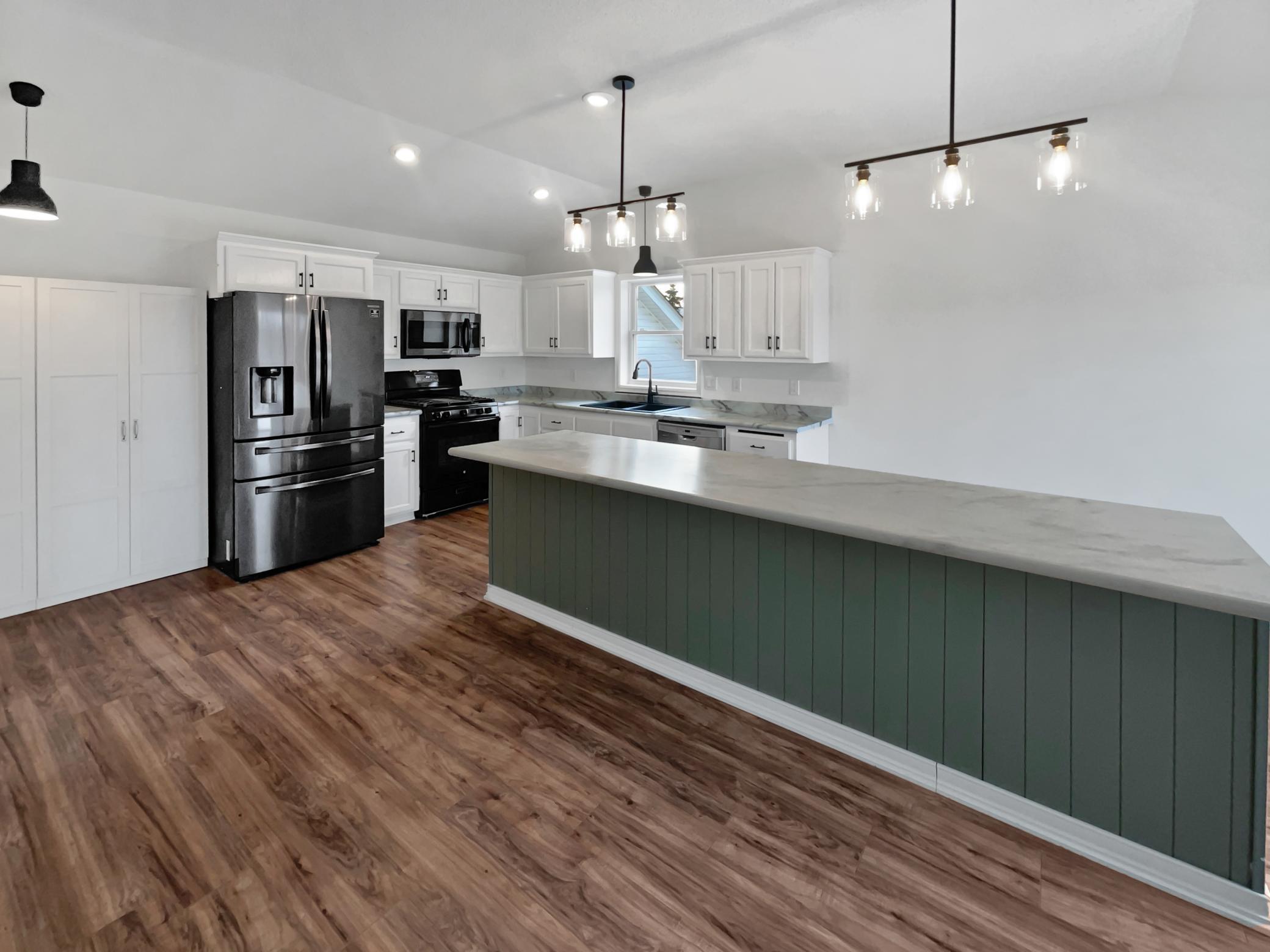 813 Deerfield Road Property Photo 18