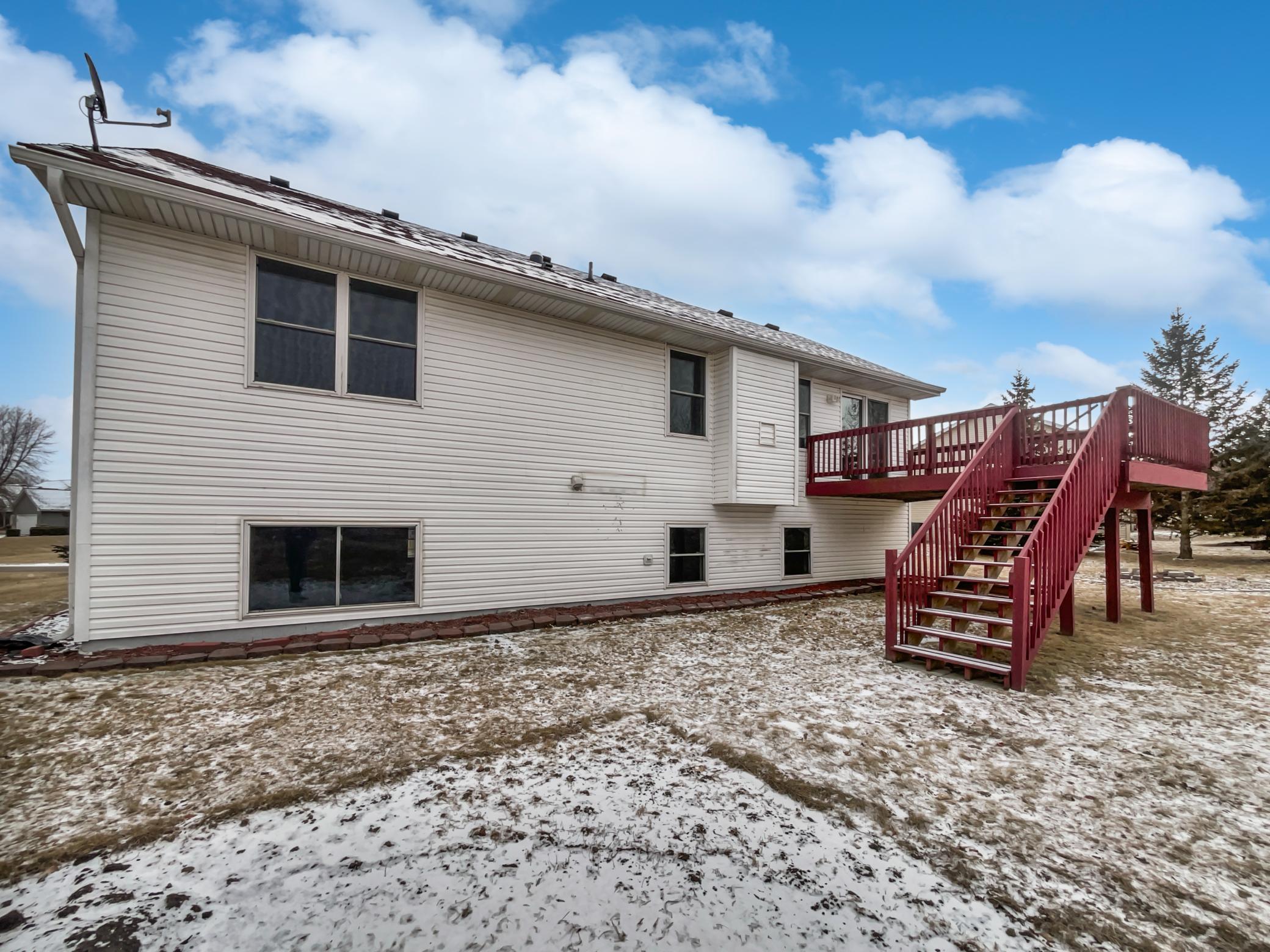 813 Deerfield Road Property Photo 22
