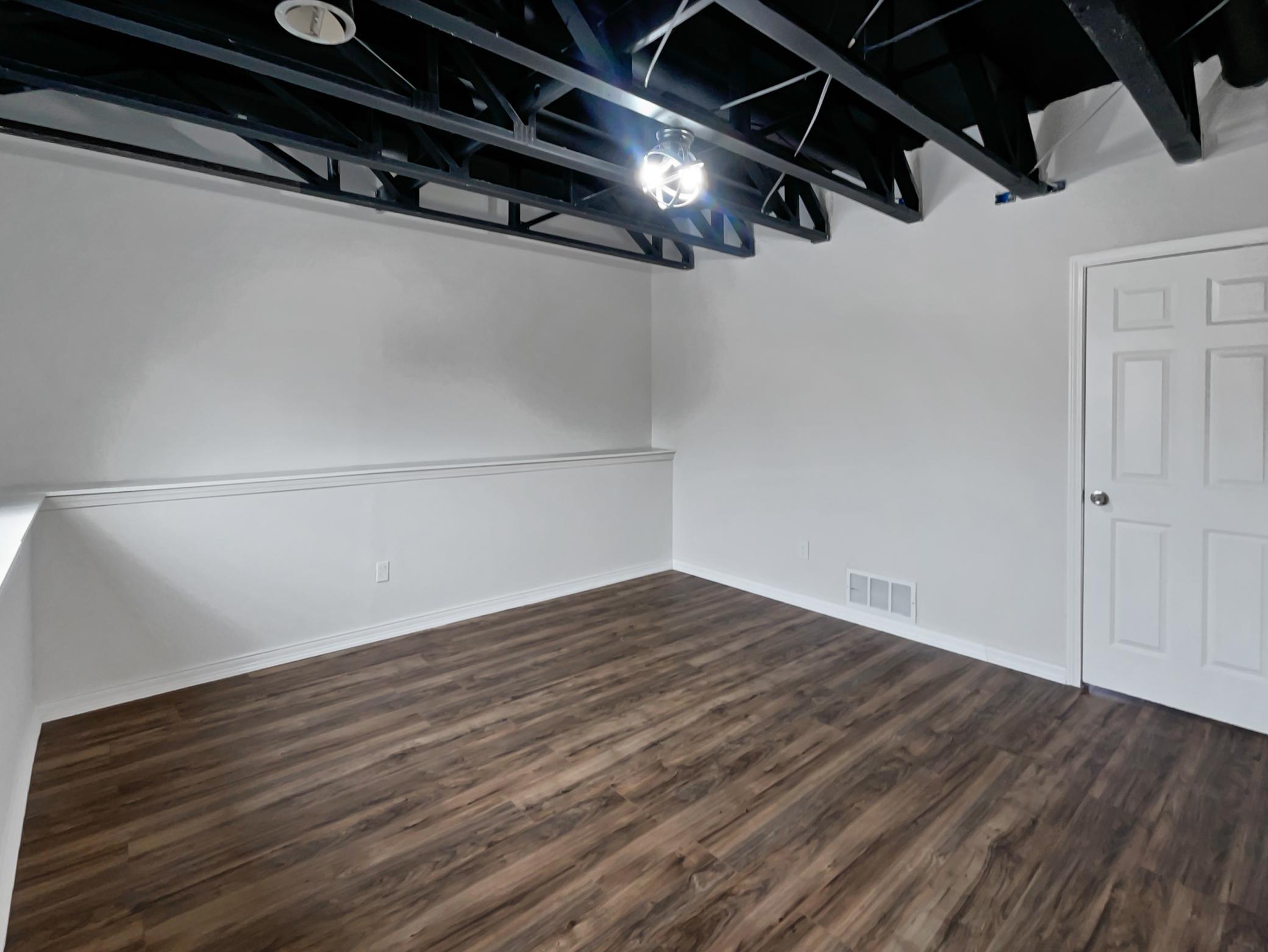 813 Deerfield Road Property Photo 24