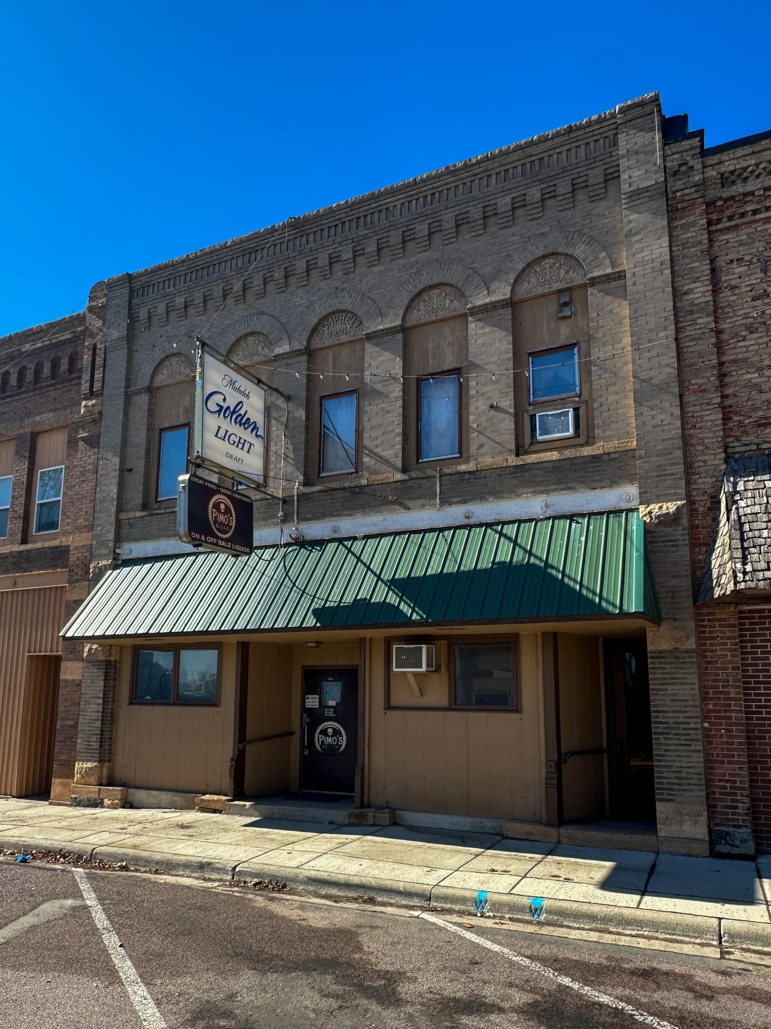 206 N Carver Street Property Photo