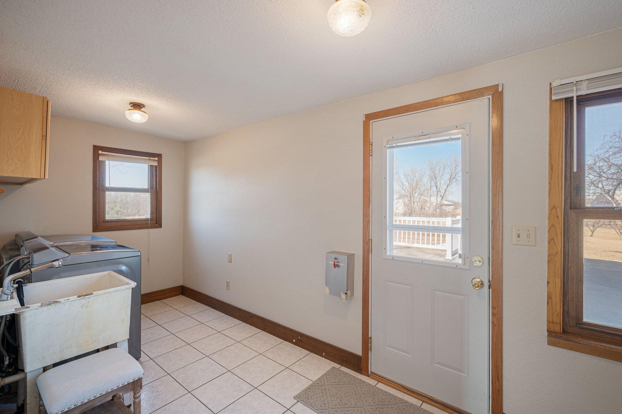 4294 72nd Street Property Photo 19