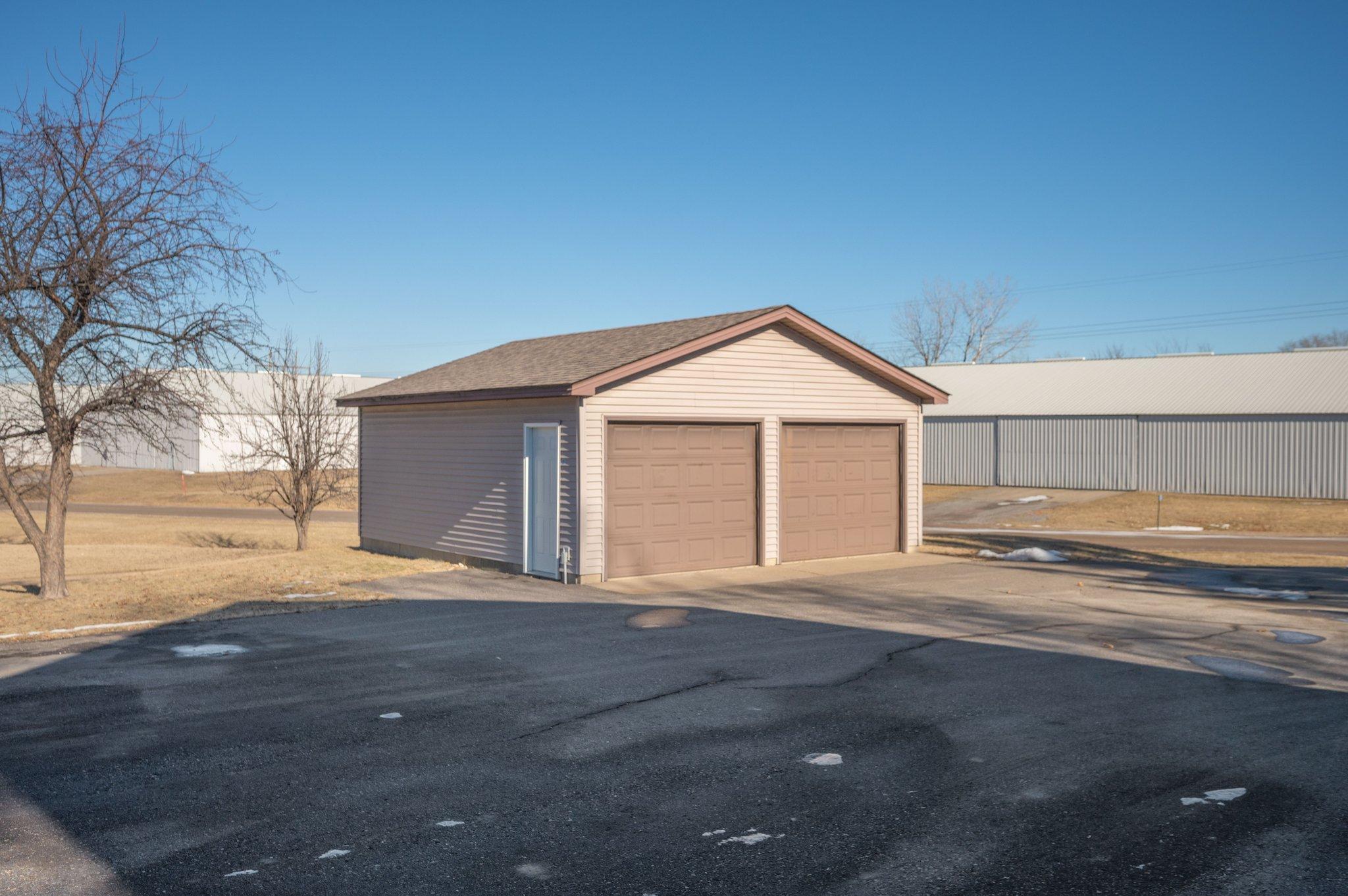 4294 72nd Street Property Photo 41