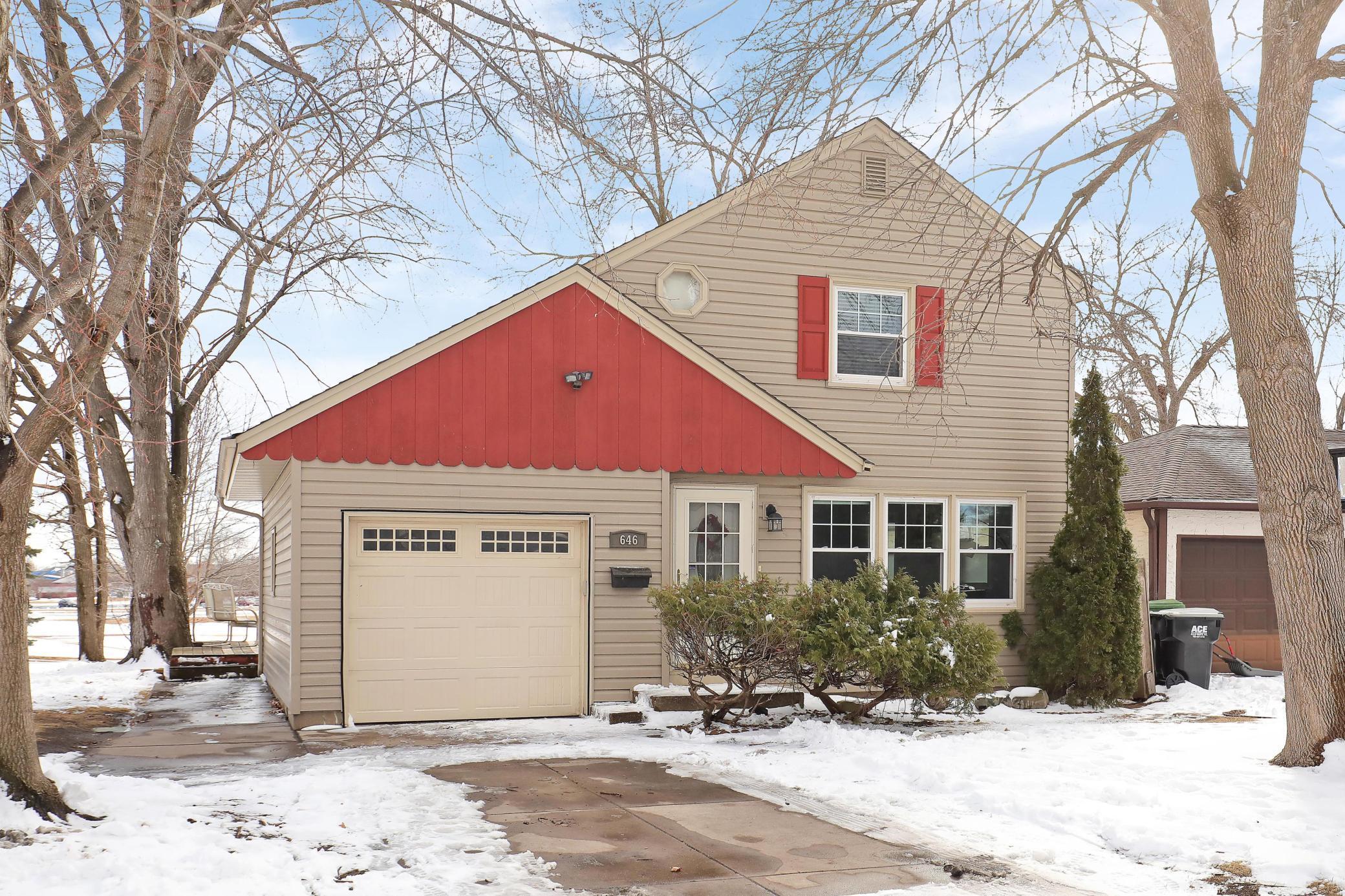 646 Jefferson Street Property Photo