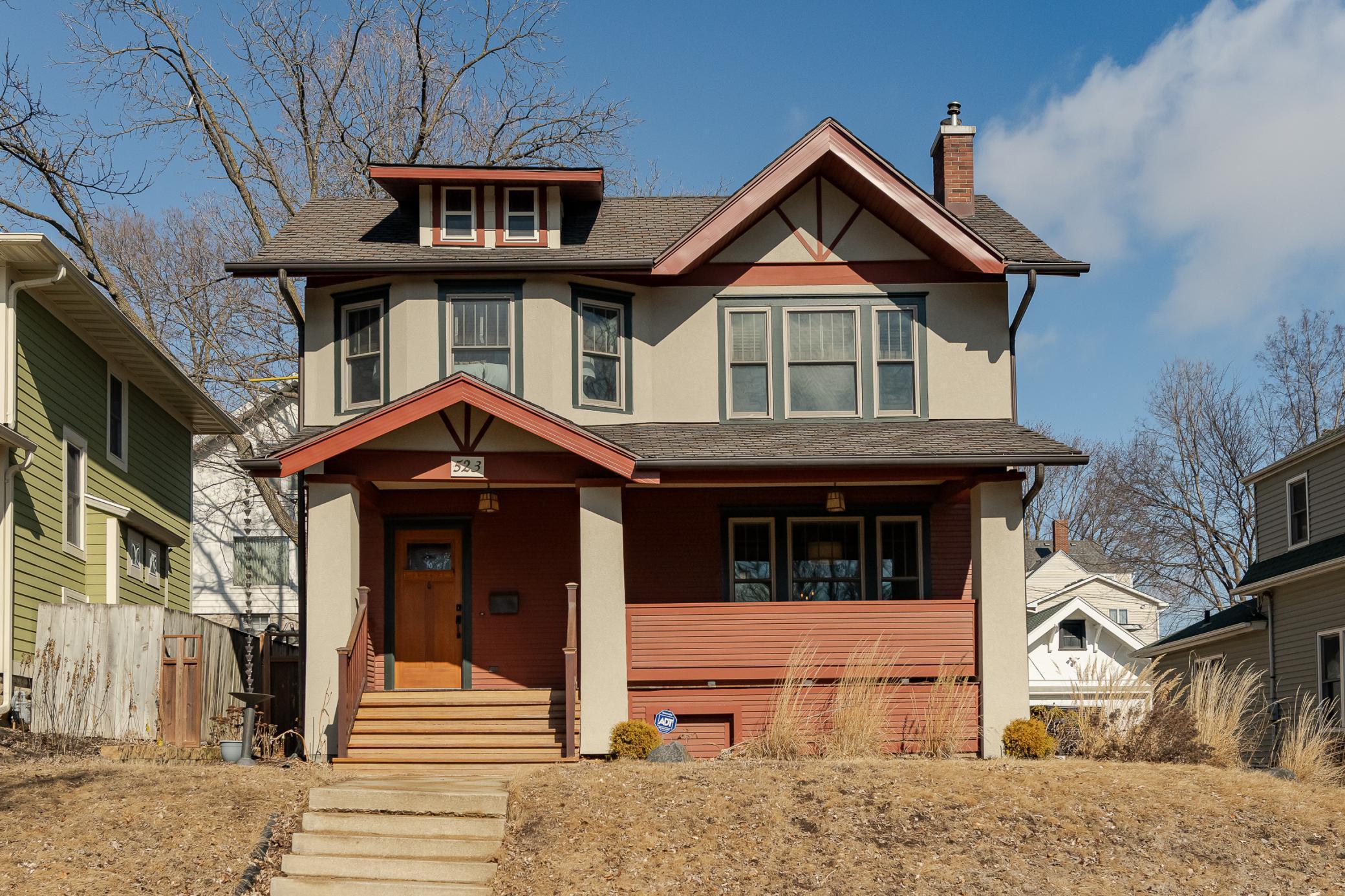 523 6th Street Property Photo 2