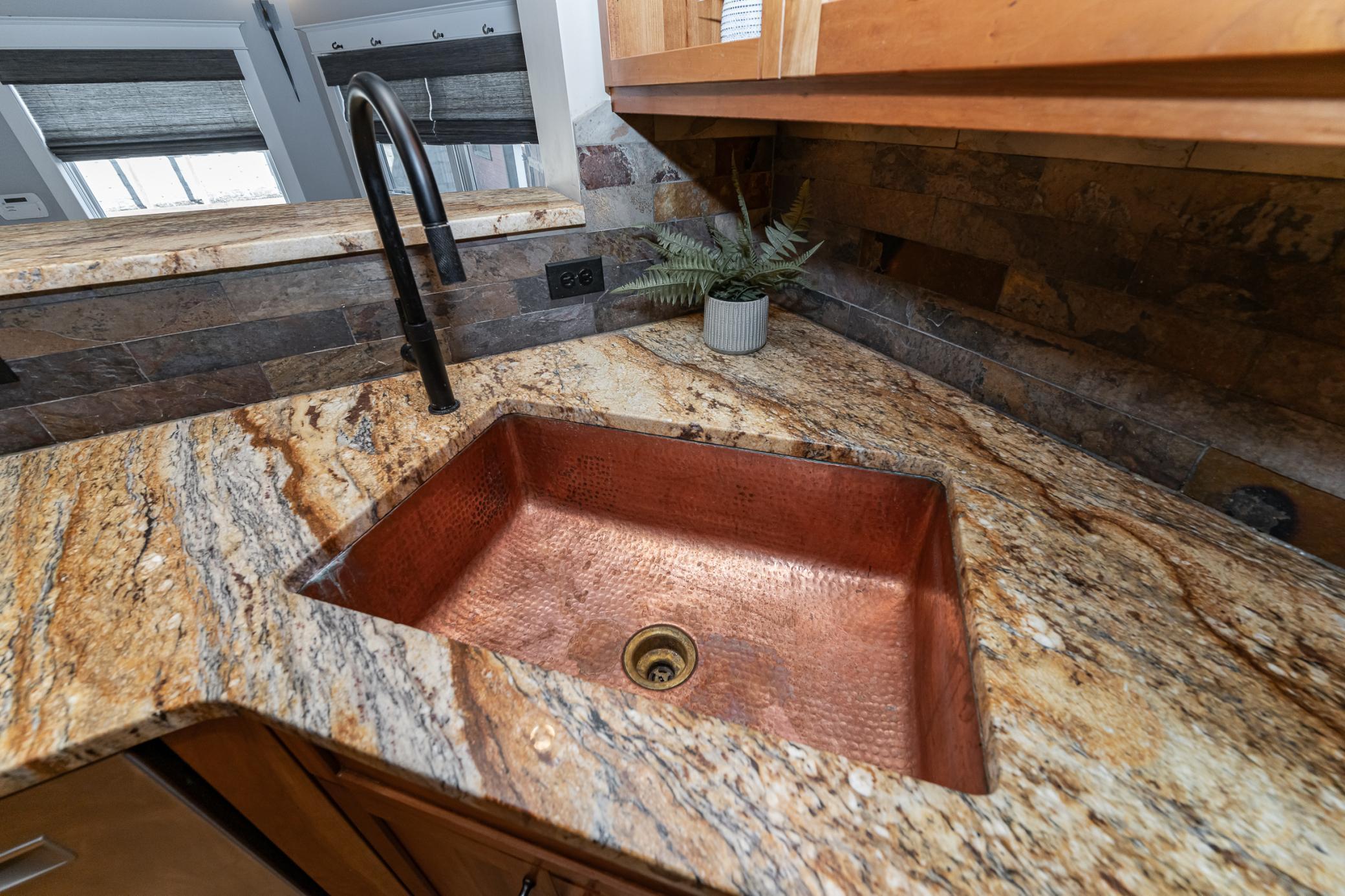 523 6th Street Property Photo 16