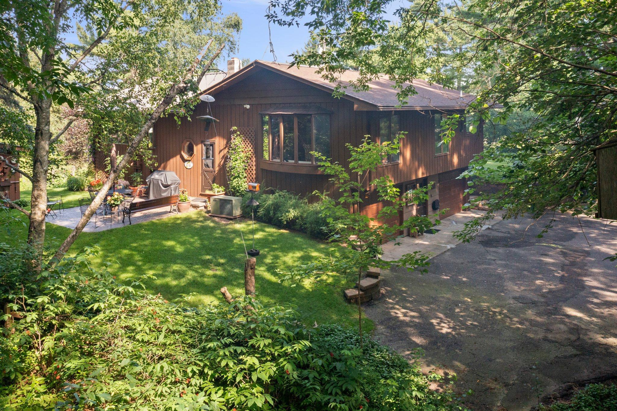 115 Pine Crest Road Property Photo 1