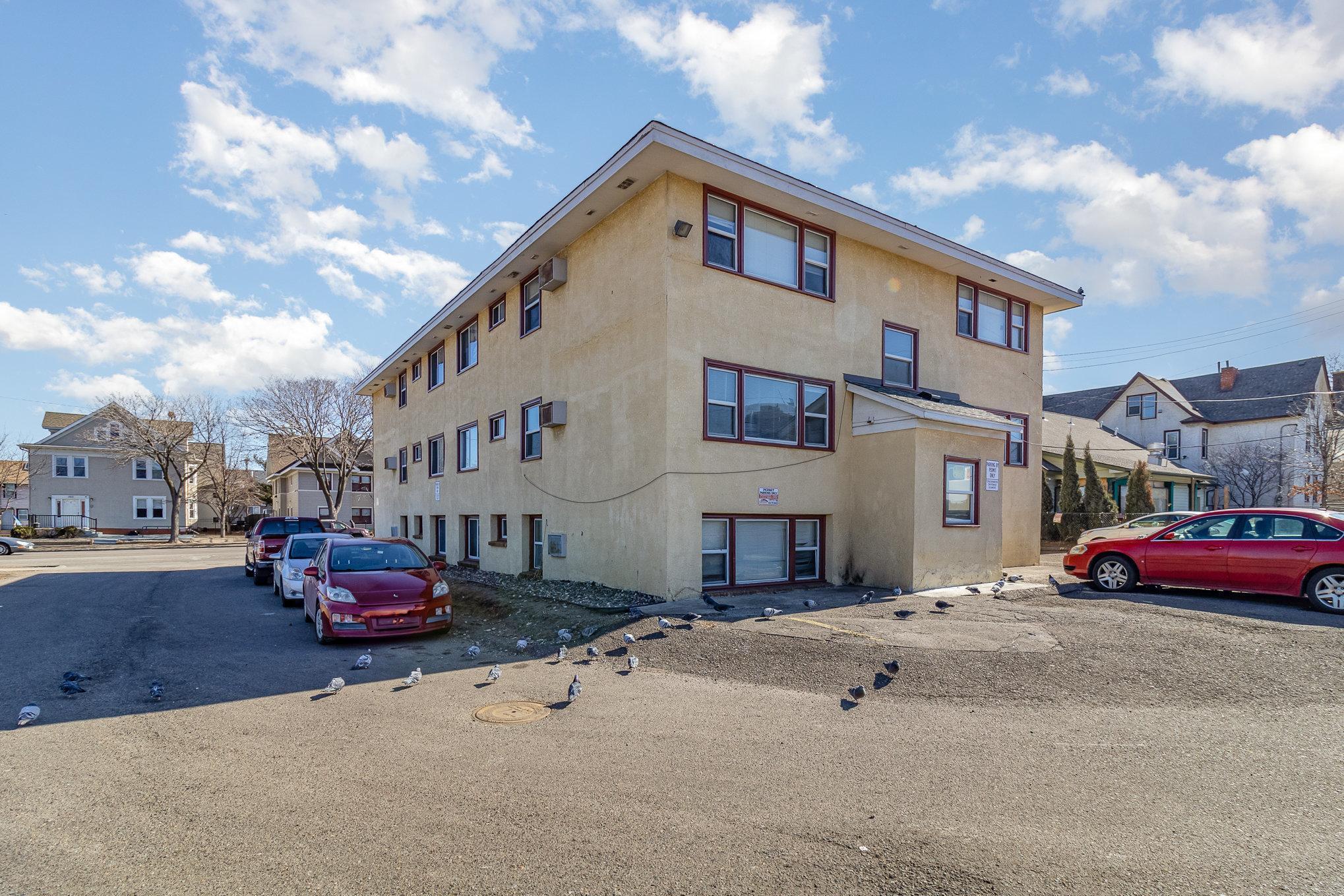 1810 Portland Avenue Property Photo 4