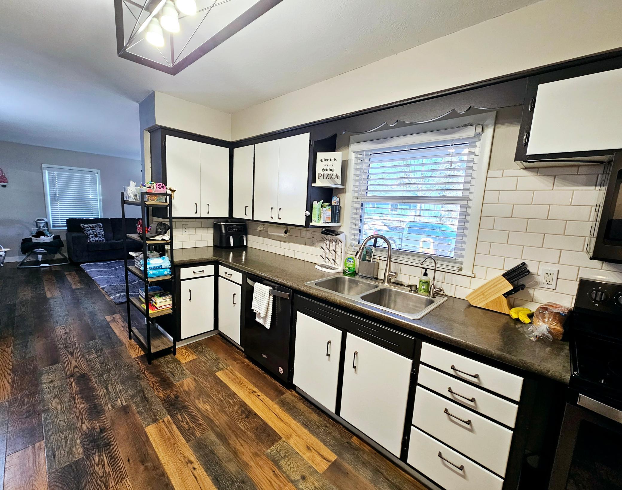213 N 13th Street Property Photo 8