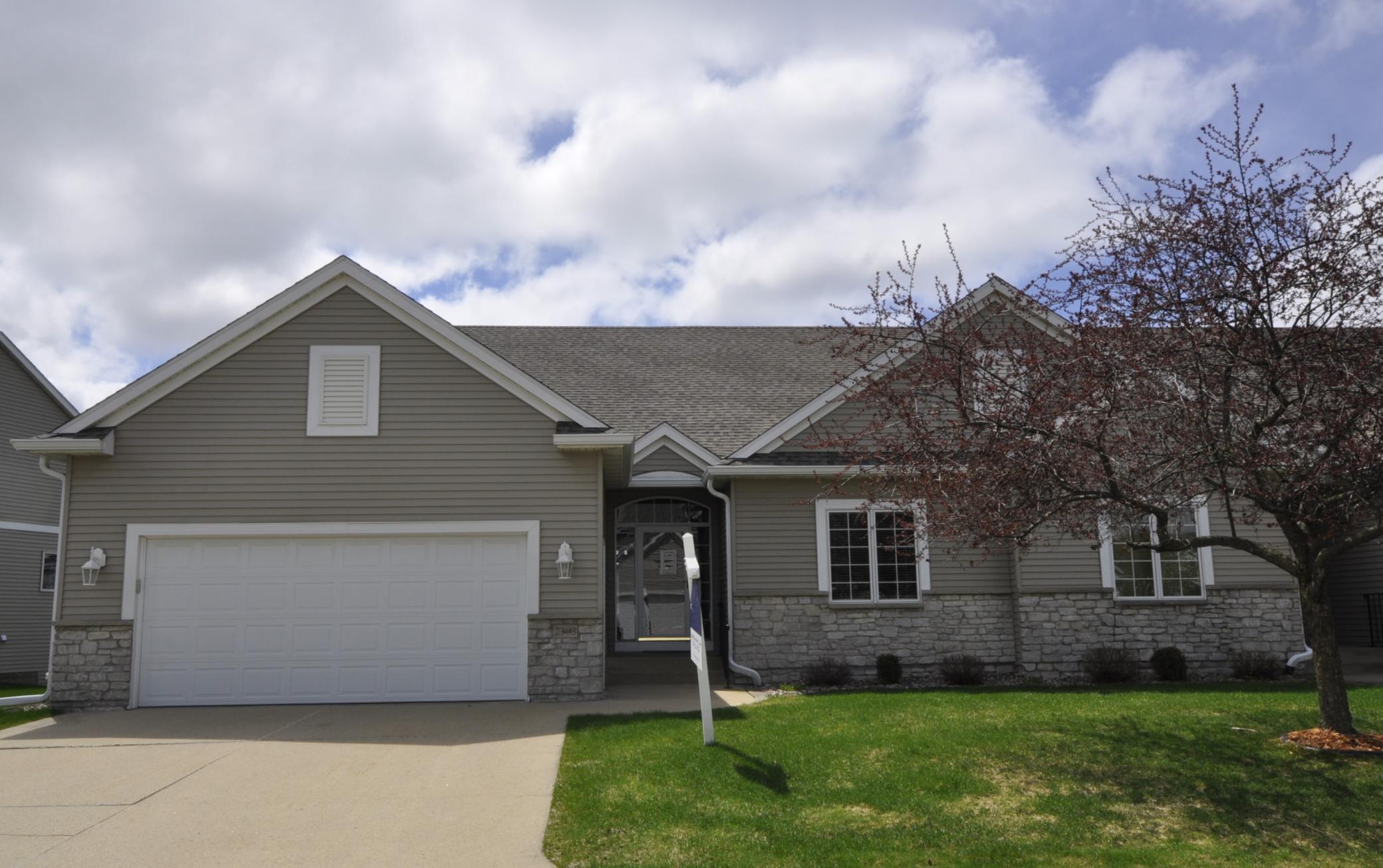 2308 Coral Court Property Photo 1