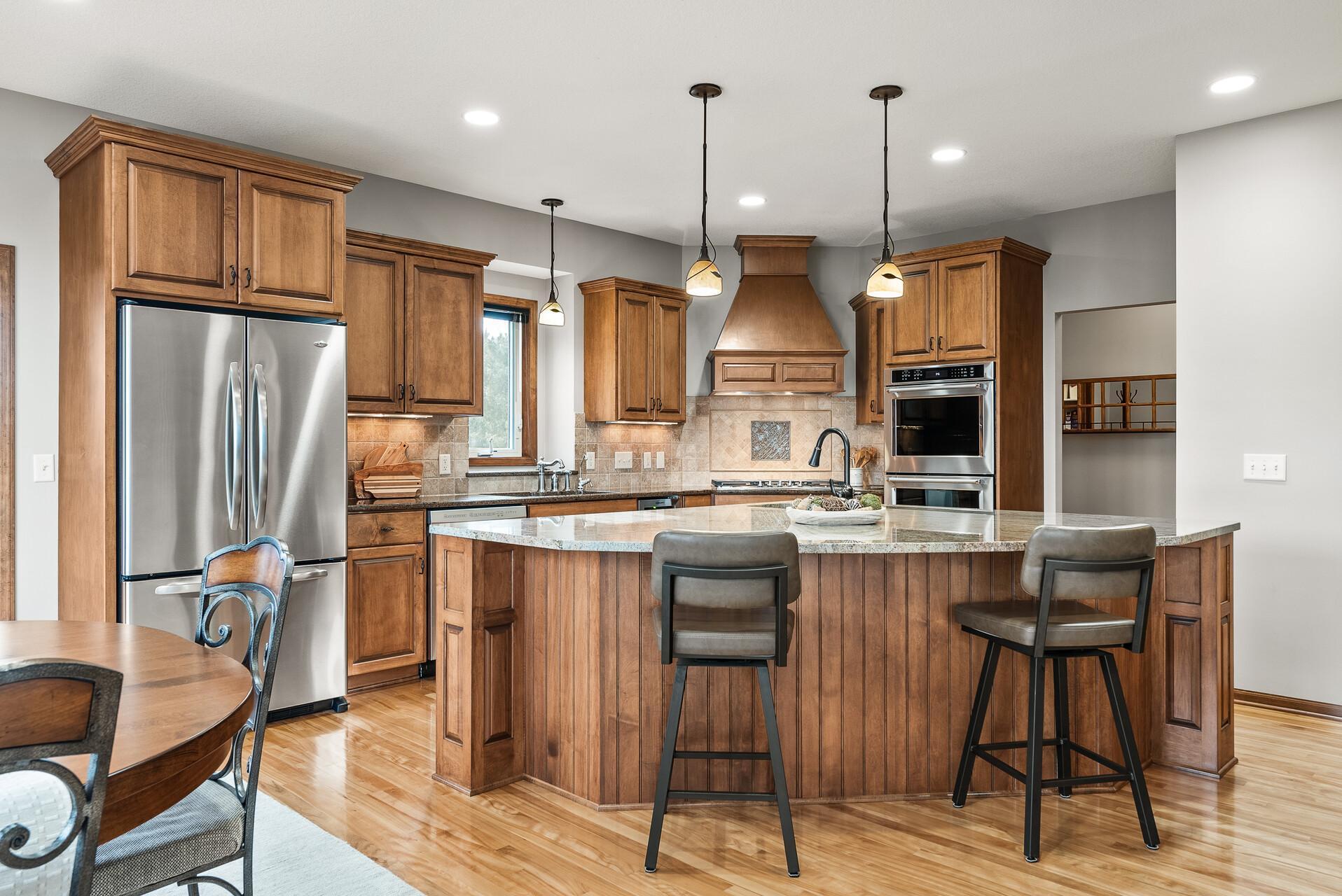 2711 44th Street Property Photo 4