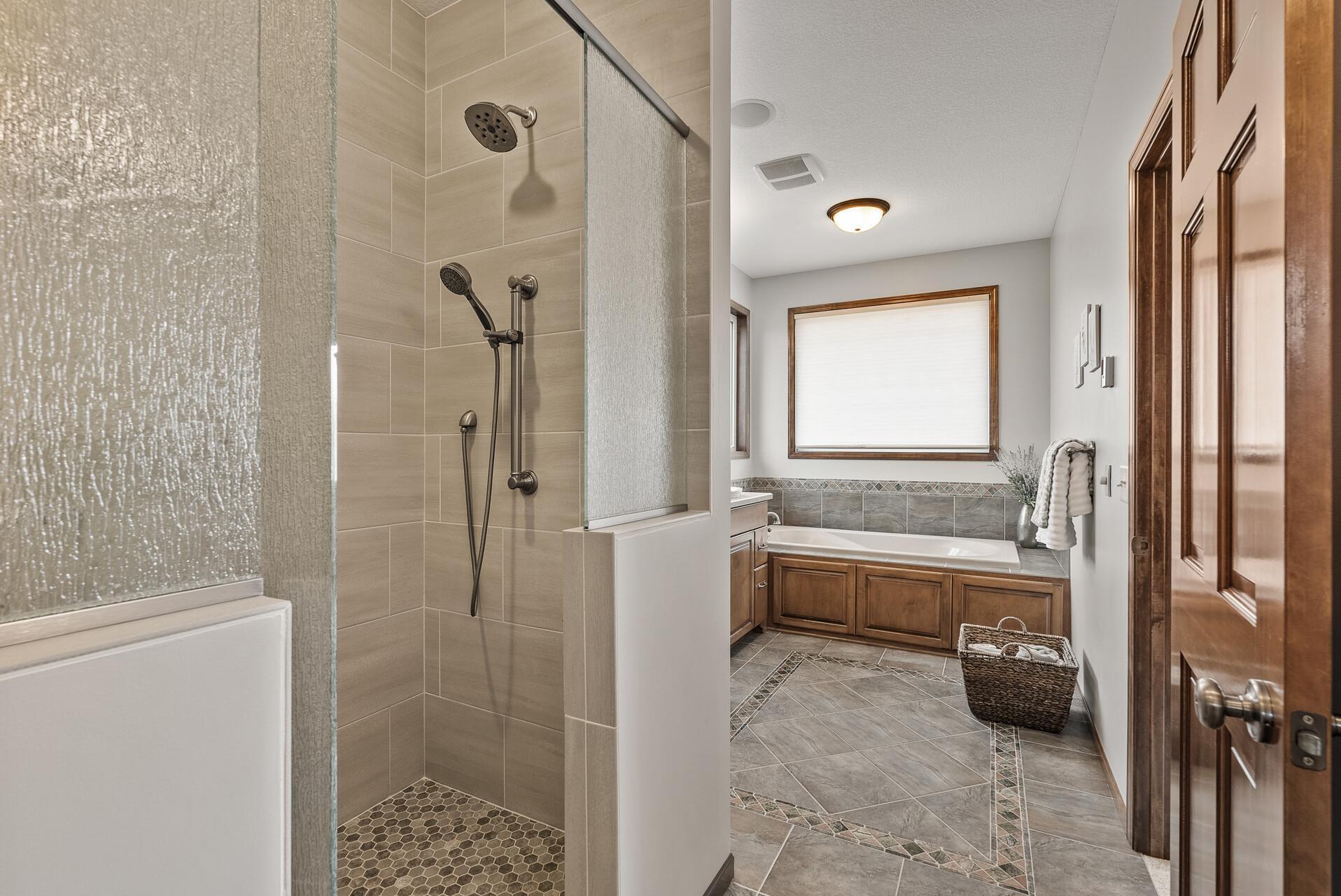 2711 44th Street Property Photo 18