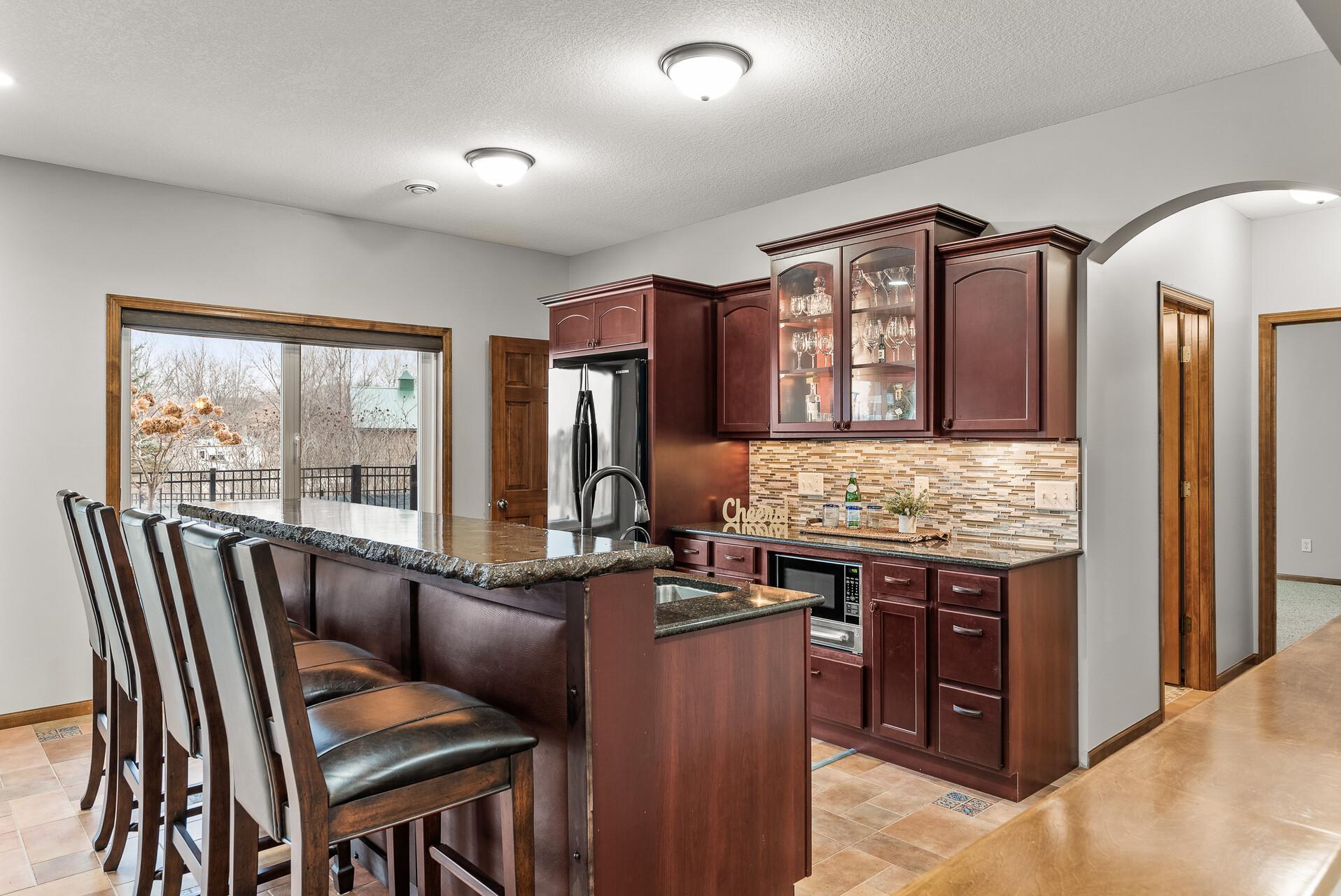 2711 44th Street Property Photo 22