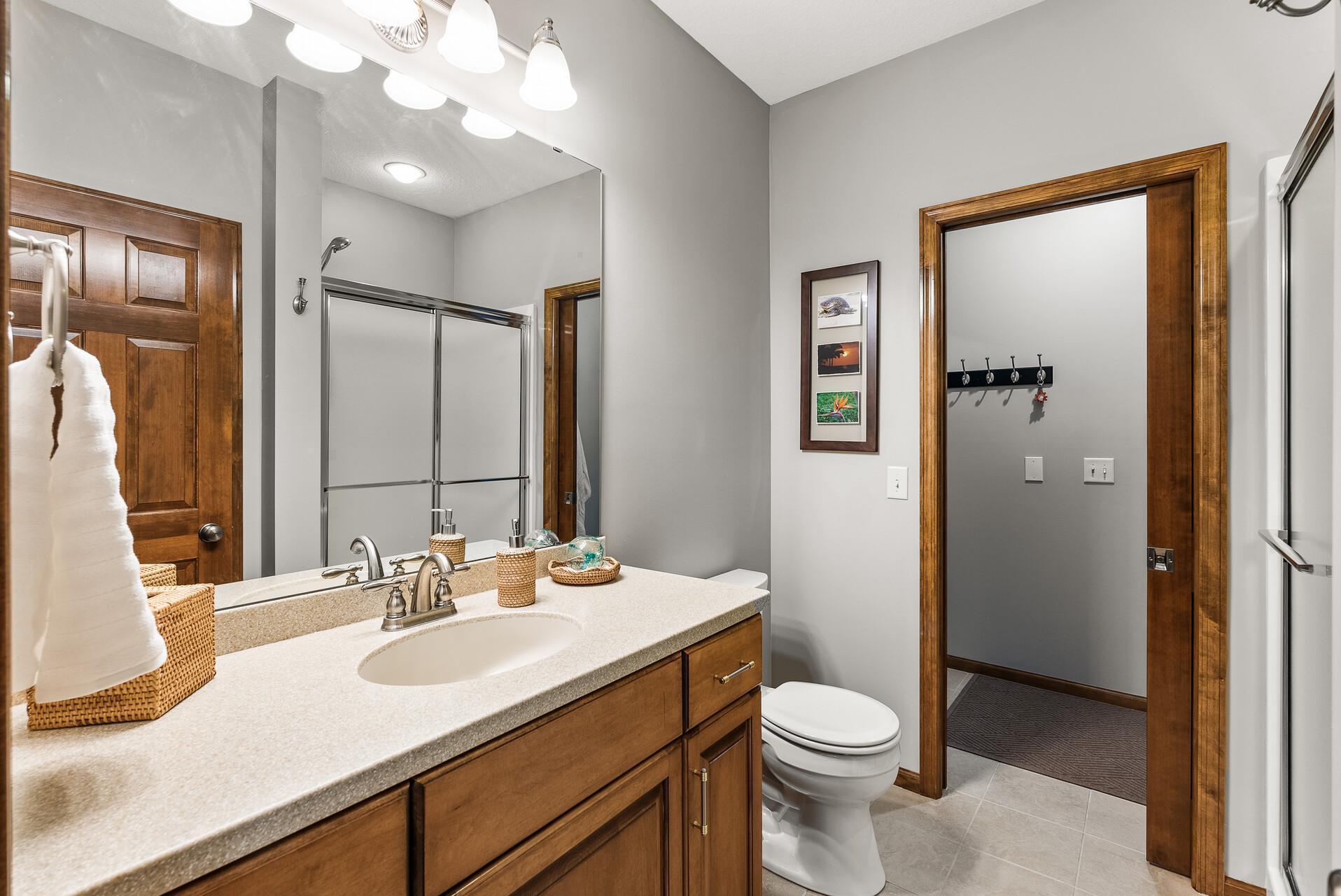 2711 44th Street Property Photo 27