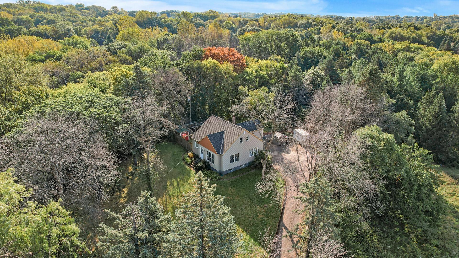 1126 70th Street Property Photo 2