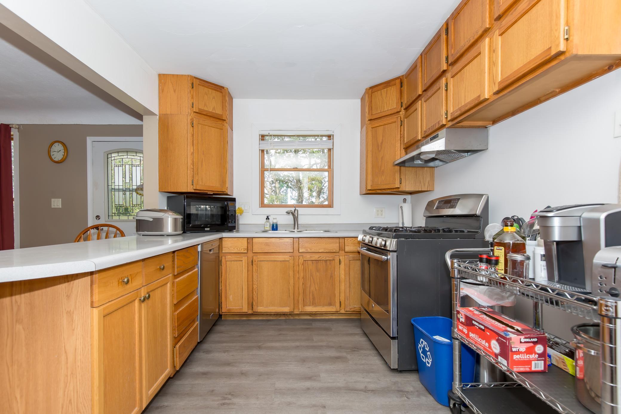 1126 70th Street Property Photo 8