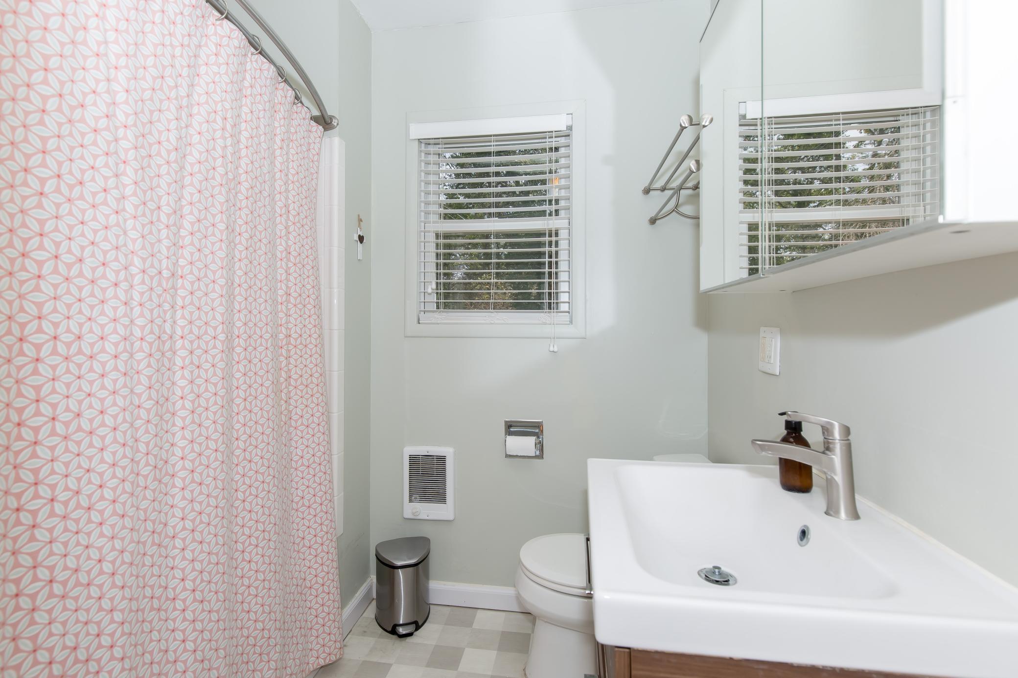 1126 70th Street Property Photo 13