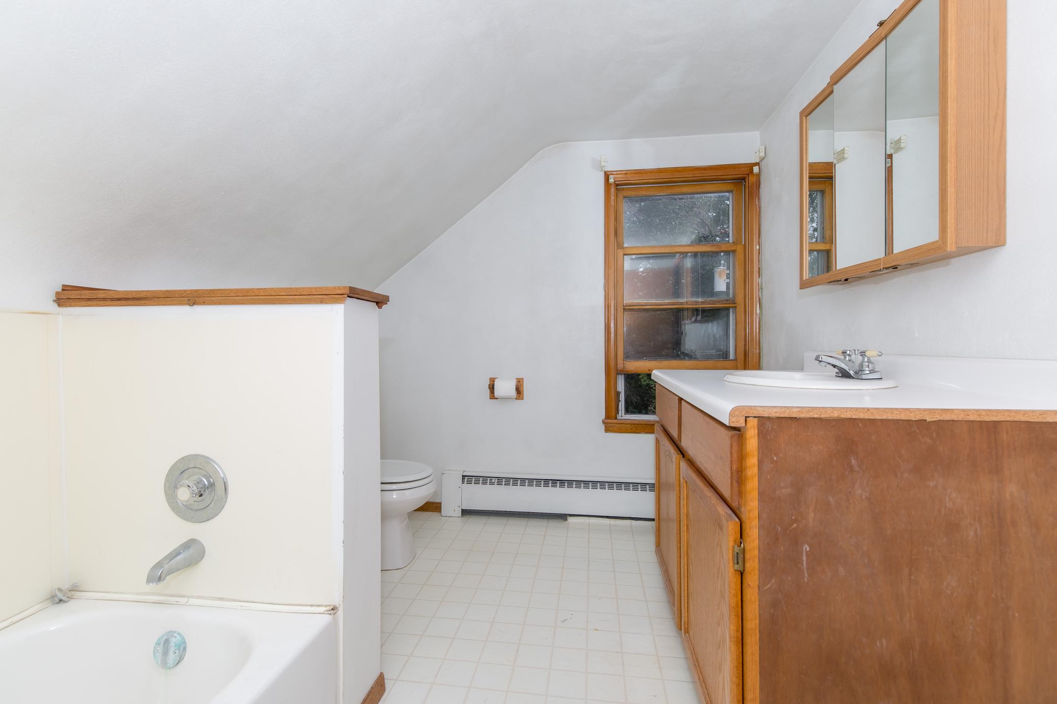 1126 70th Street Property Photo 16