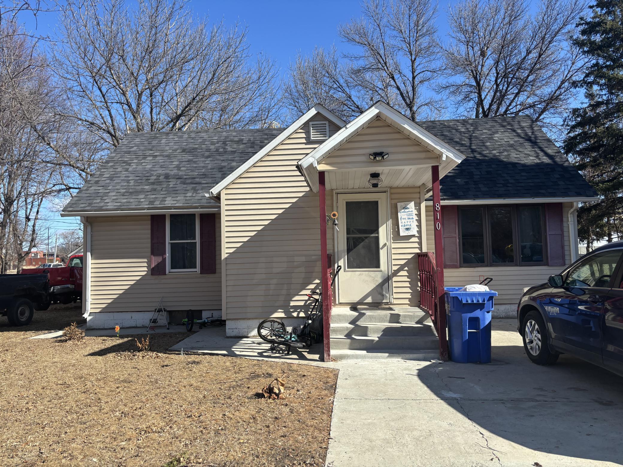 810 13th Street Property Photo 1
