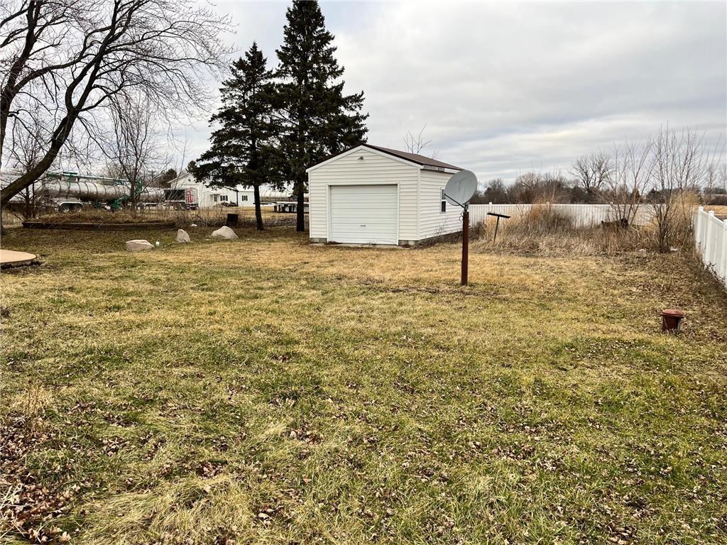 14075 State Highway 30 Property Photo 28