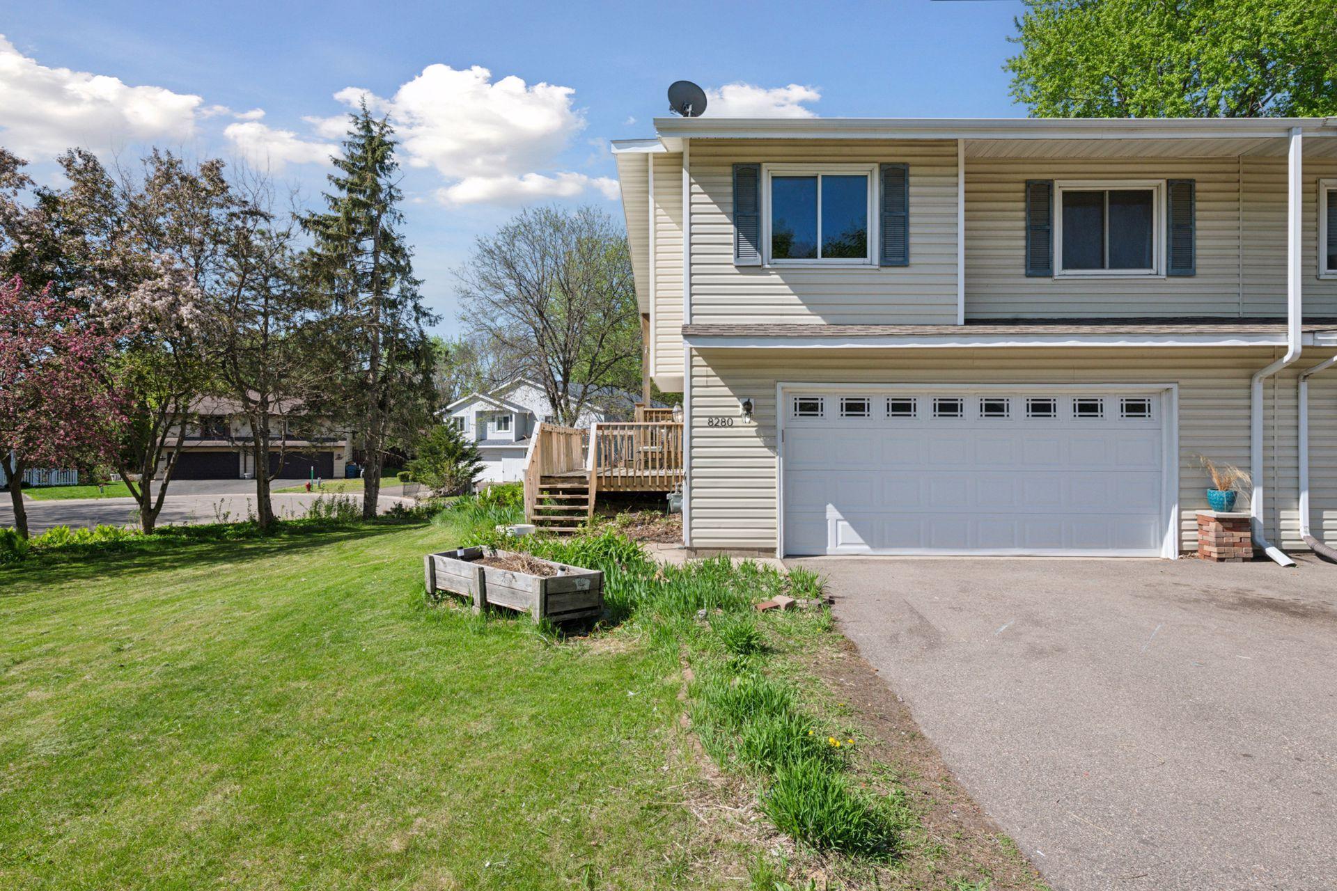 8280 Cypress Lane Property Photo 1