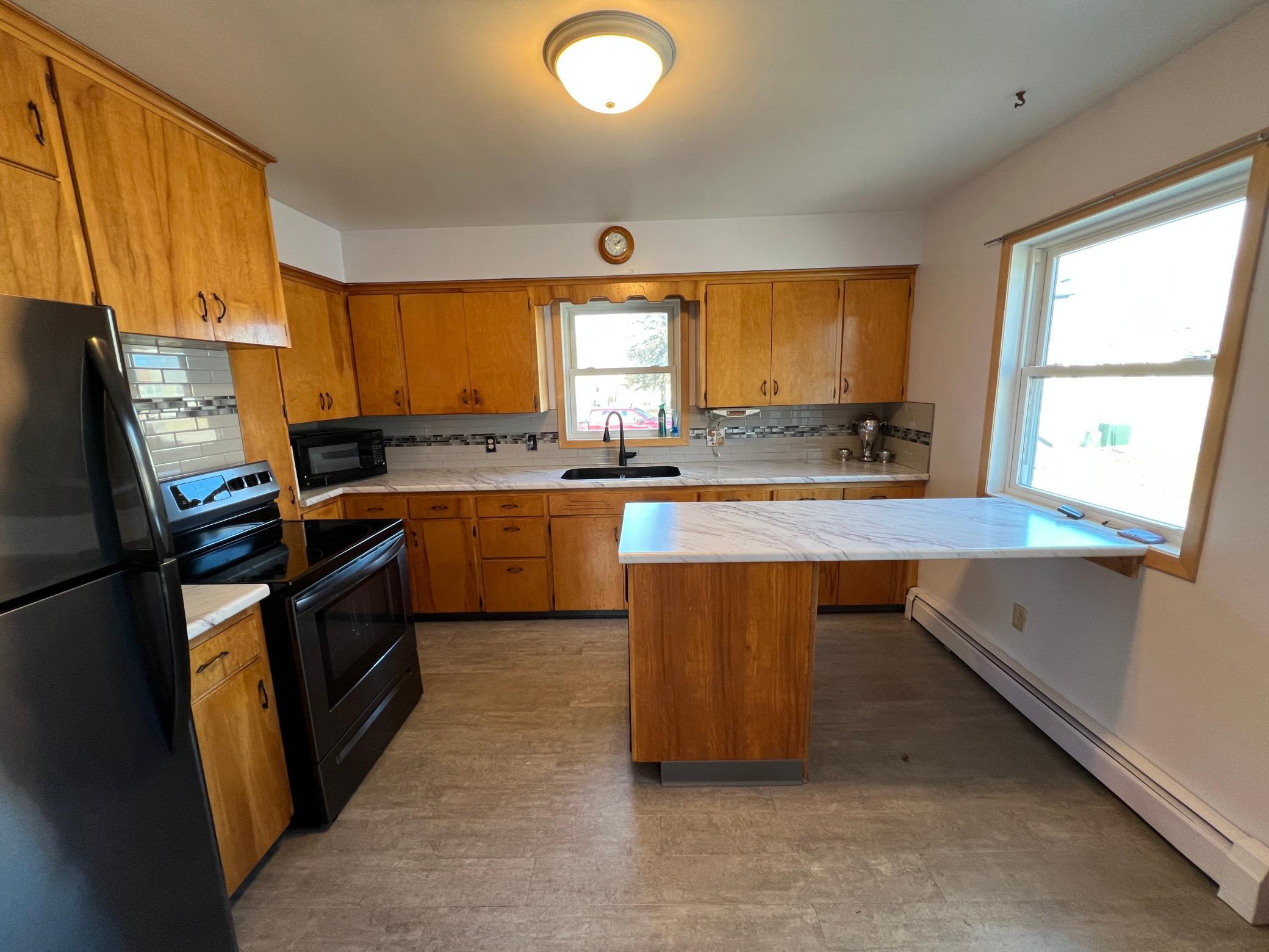 825 Nevada Avenue Property Photo 9