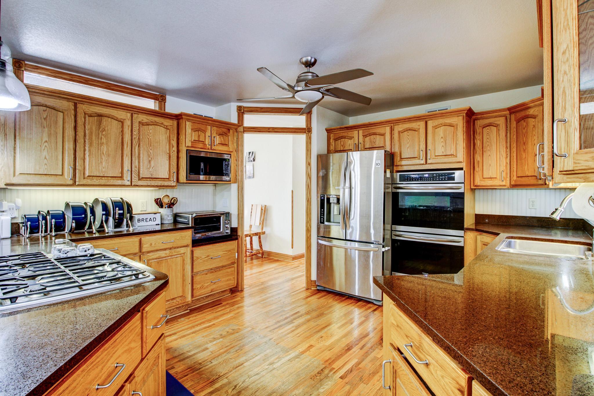 23263 County 18 Property Photo 11
