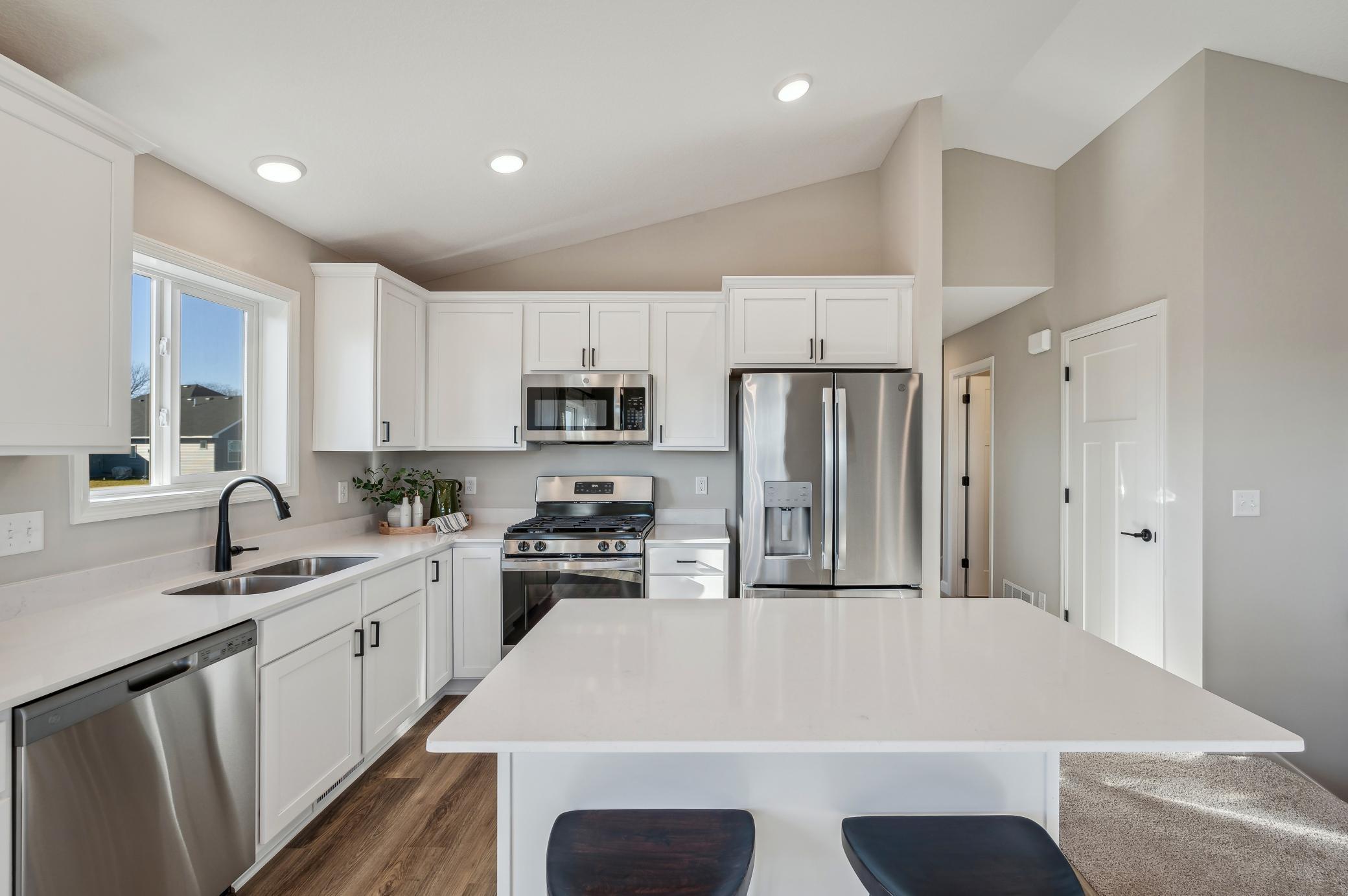 1419 Oak Ridge Street Property Photo 4