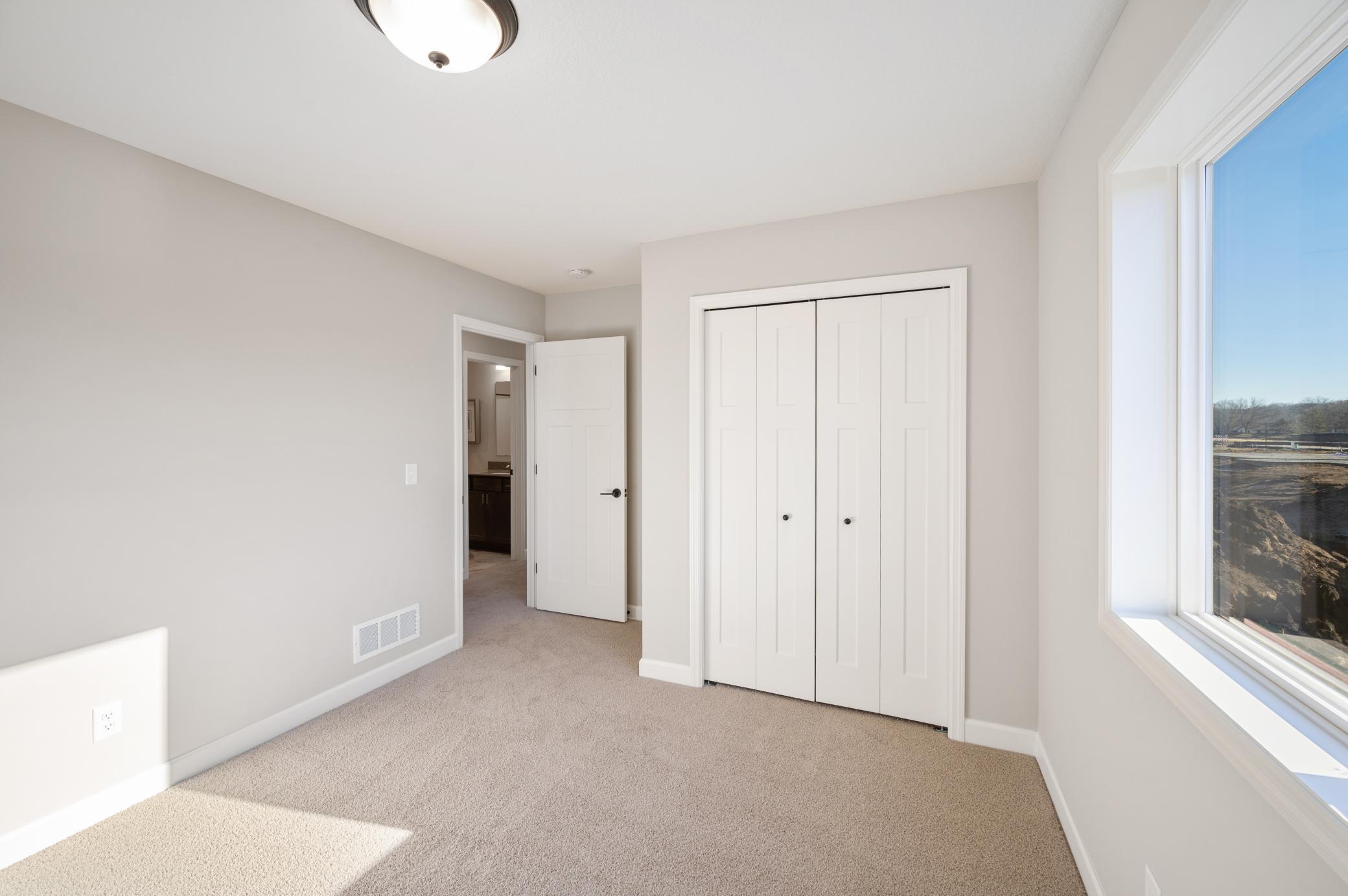 1419 Oak Ridge Street Property Photo 15