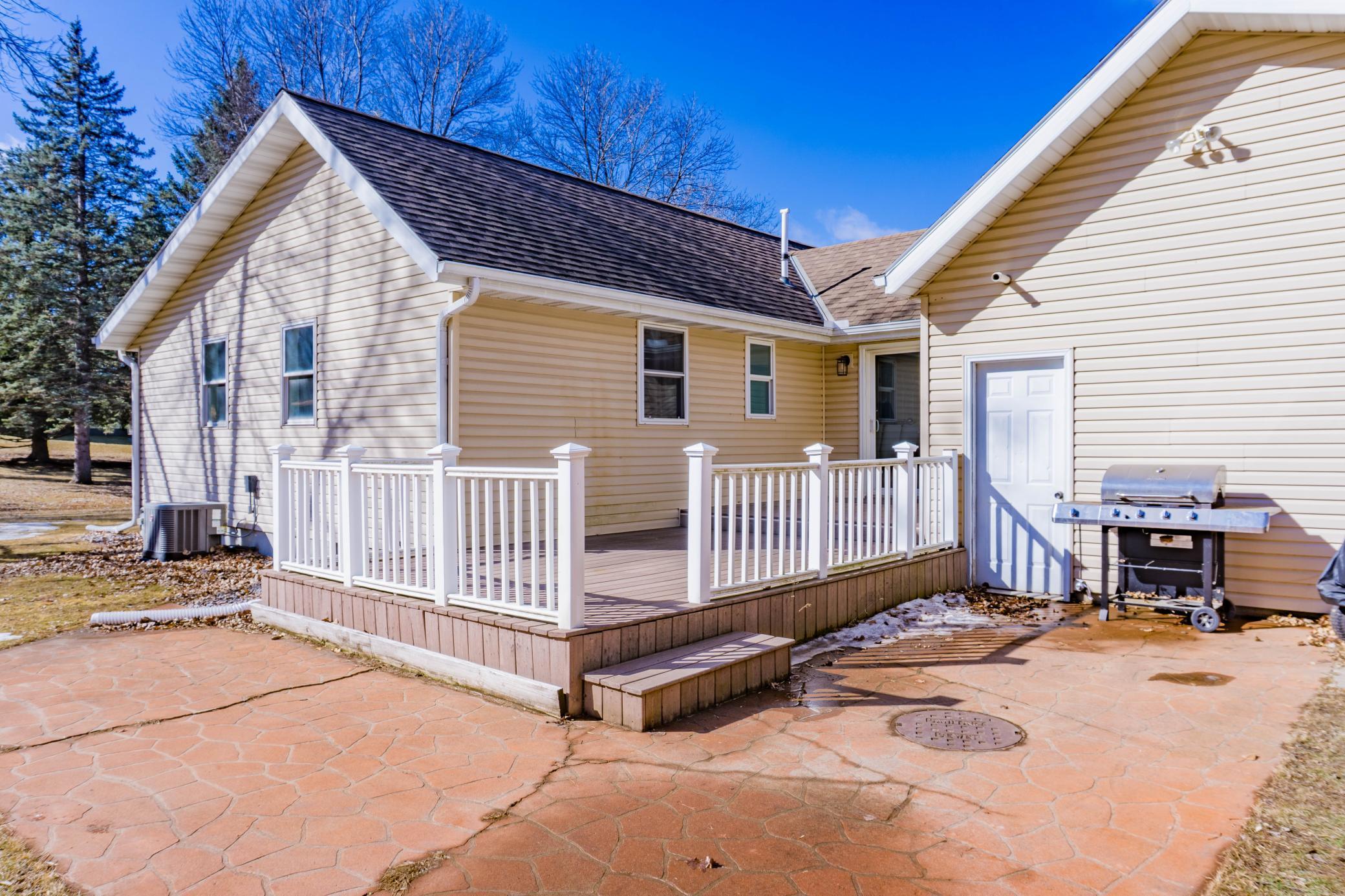 17216 Highland Drive Property Photo 11