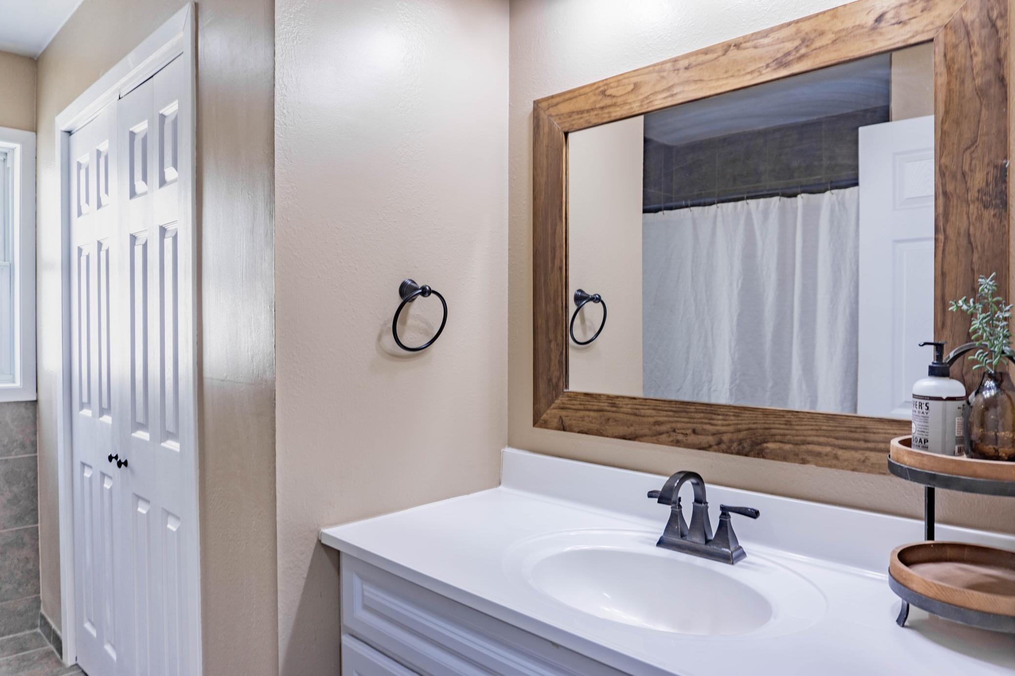 17216 Highland Drive Property Photo 39